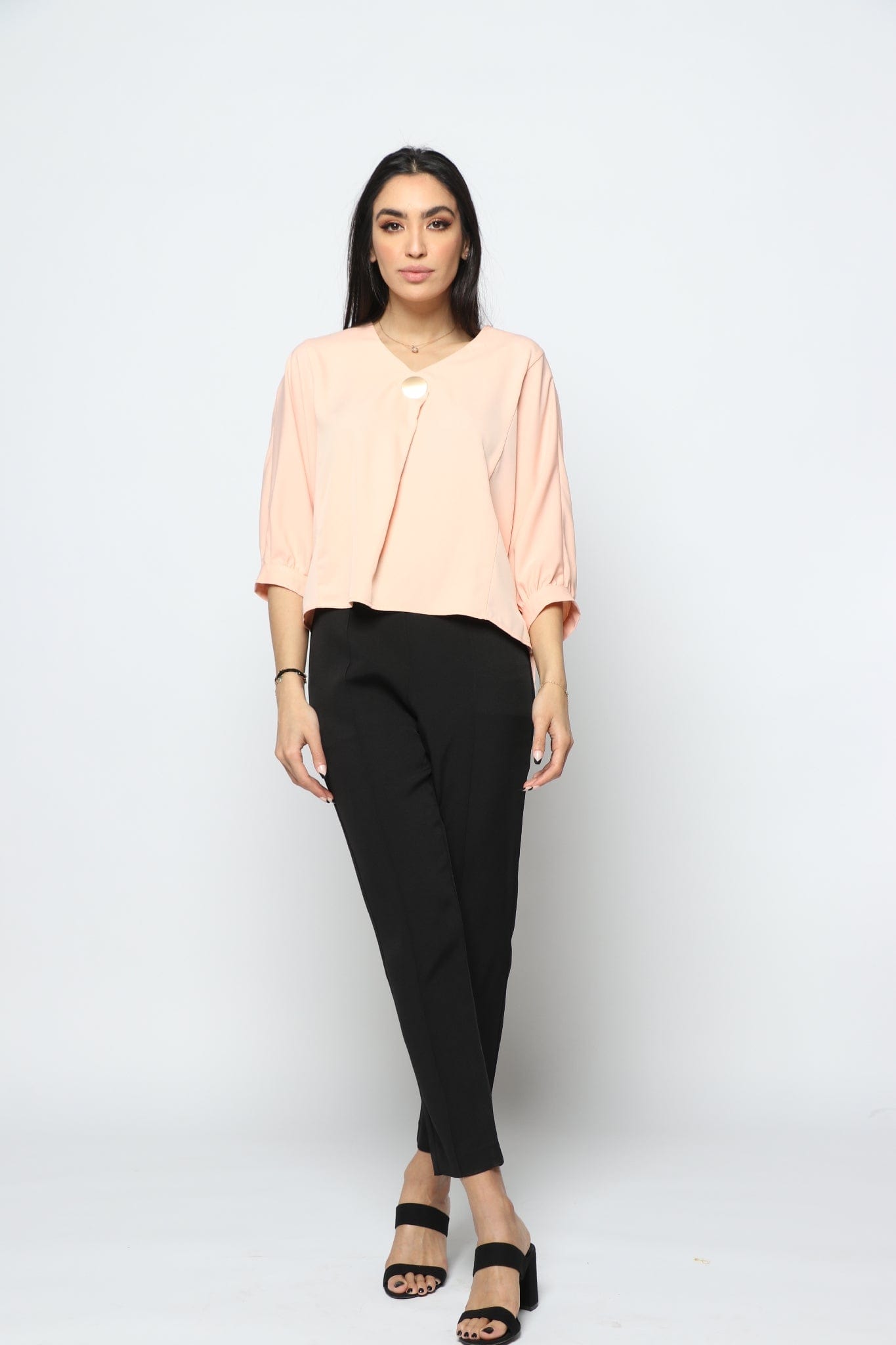 نتشي بلوزة بفتحة دائرية 3/4 كم نسائي