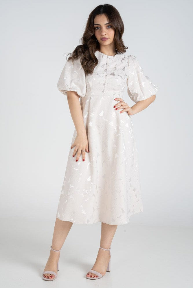 نتشي فستان ميدي كلاسيكي منقوش كم منفوش قصير