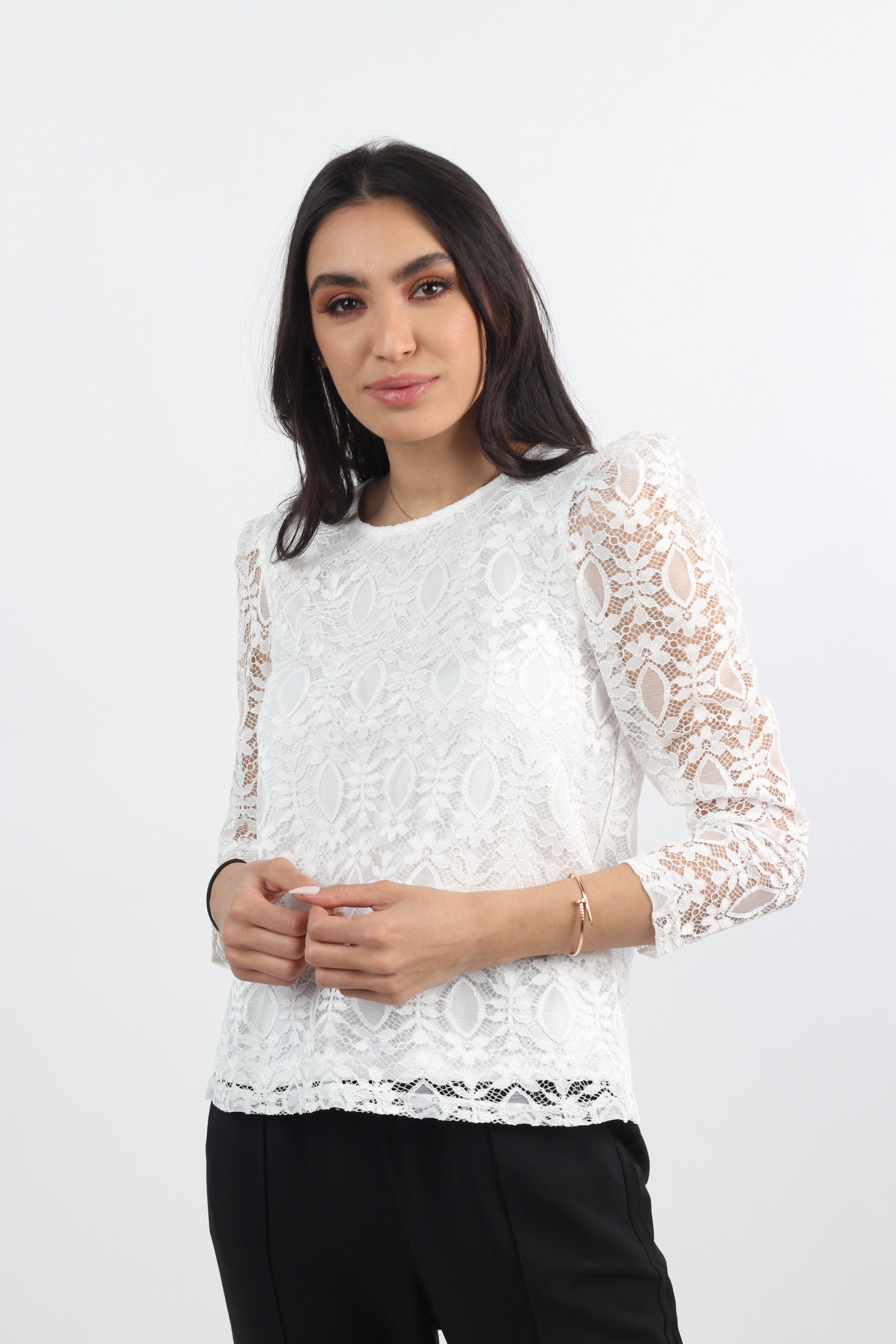 نتشي بلوزة دانتيل مبنطة كم شفاف طويل نسائي