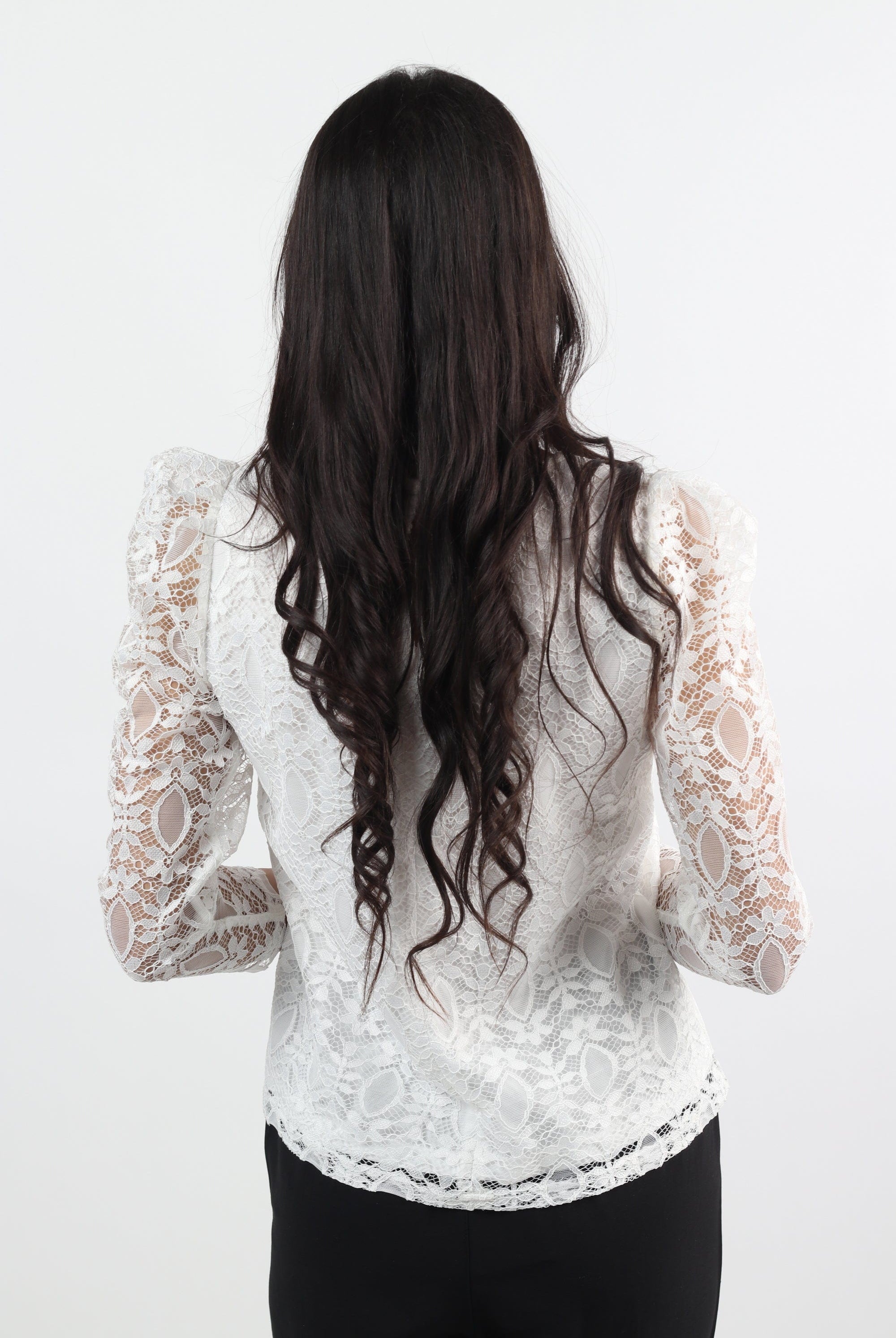 نتشي بلوزة دانتيل مبنطة كم شفاف طويل نسائي