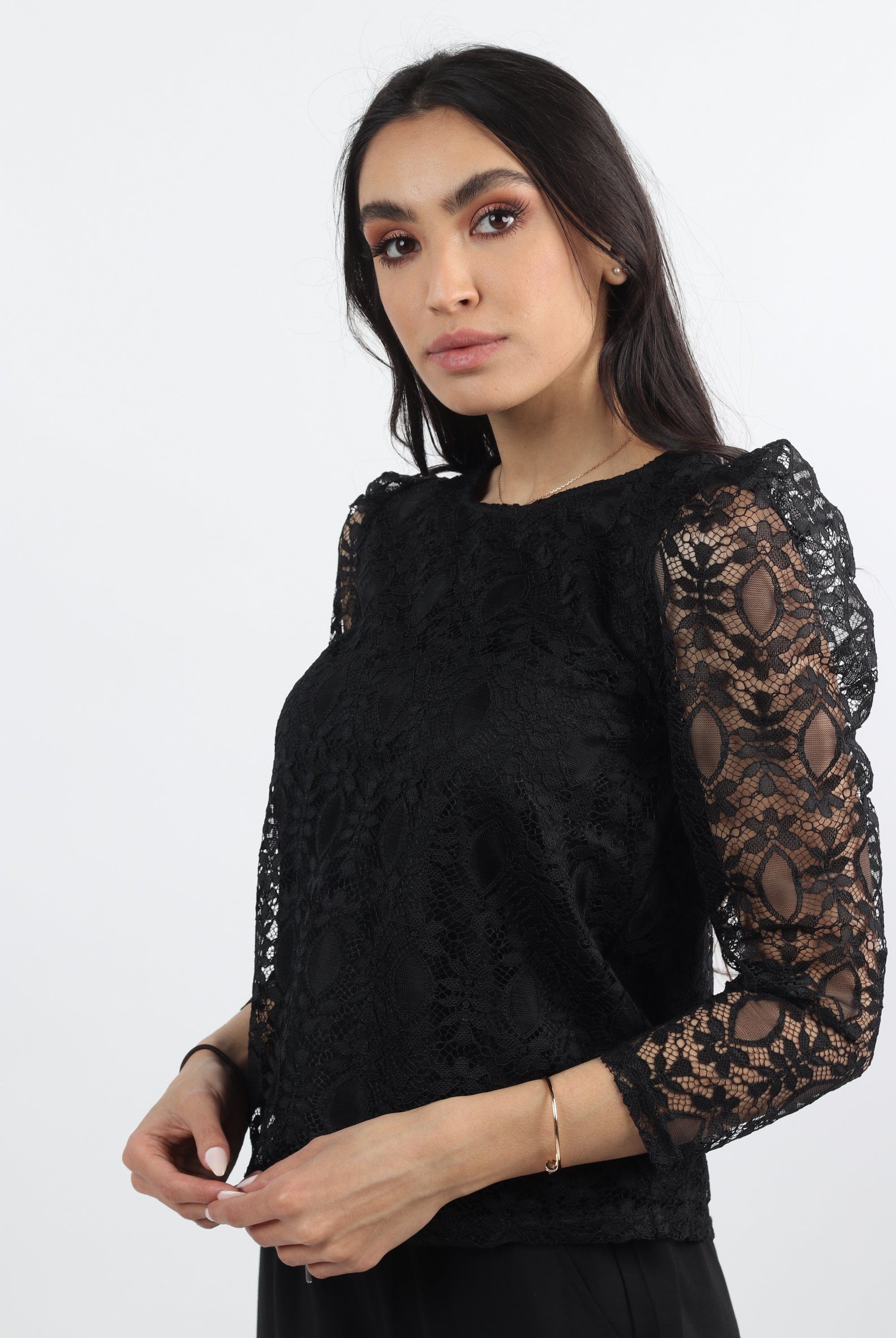 نتشي بلوزة دانتيل مبنطة كم شفاف طويل نسائي