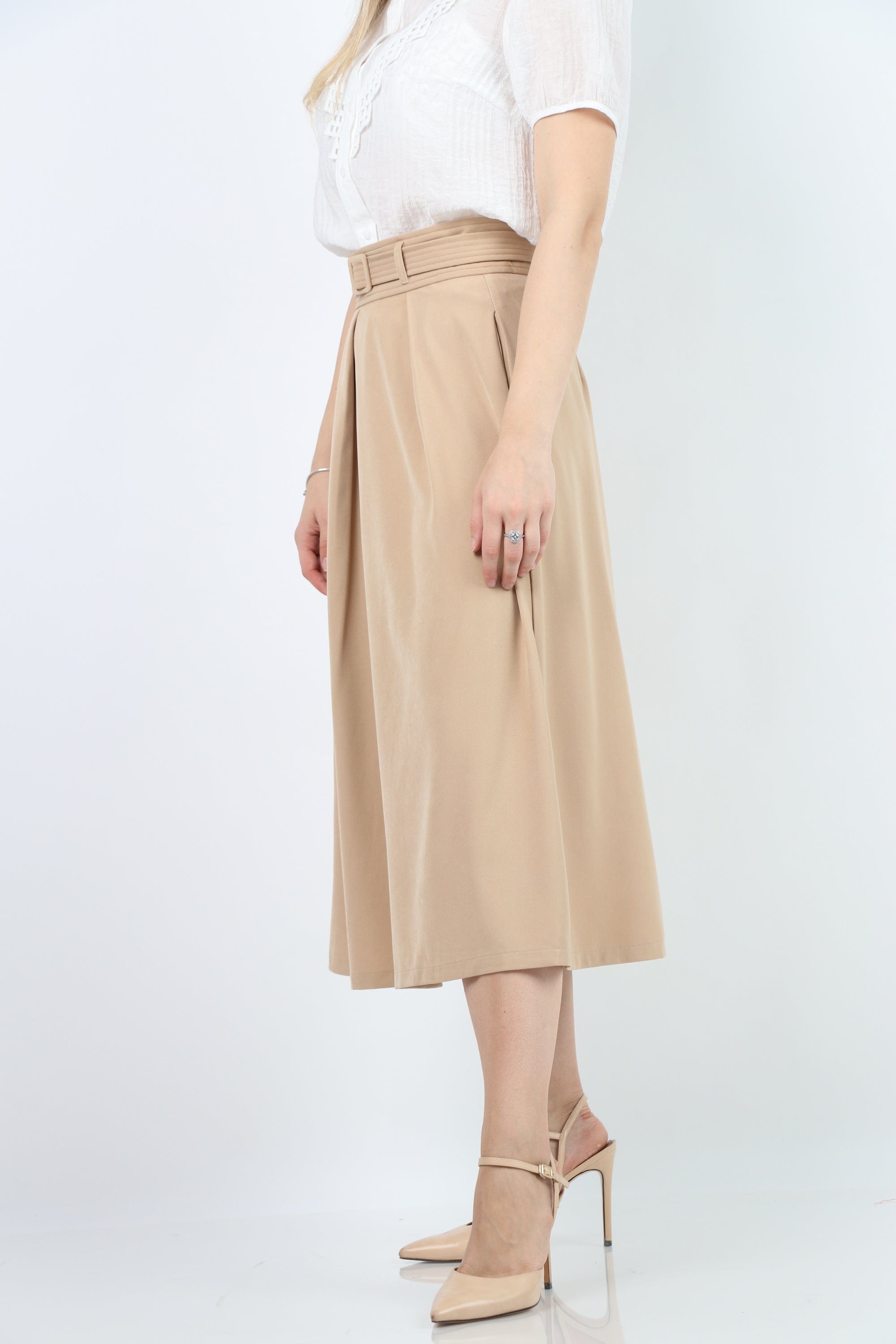 نتشي تنورة ميدي سادة بطيات بحزام خصر