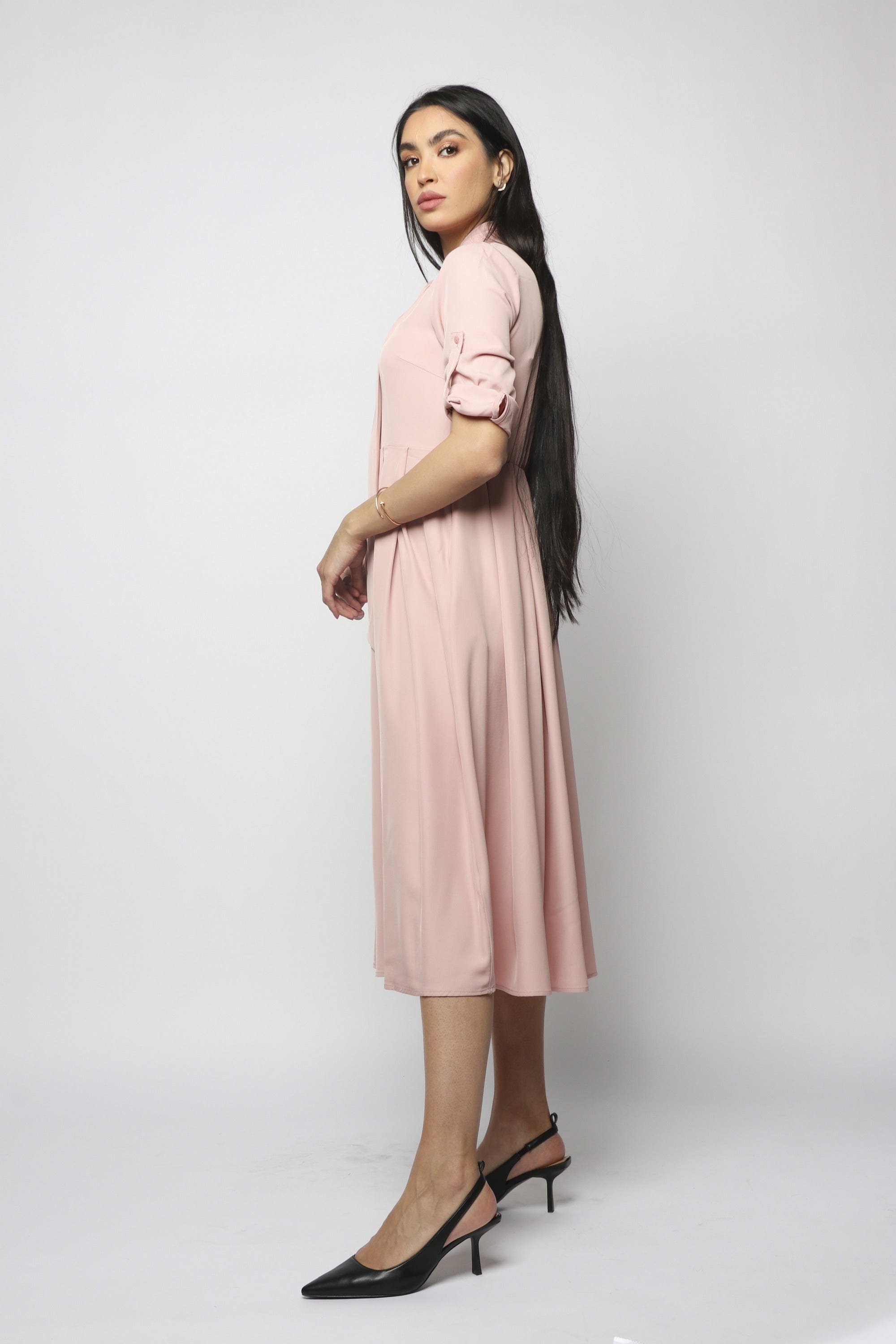 نتشي فستان ميدي سادة بربطة عنق كم طويل مزودة بزر وقابلة للتعديل