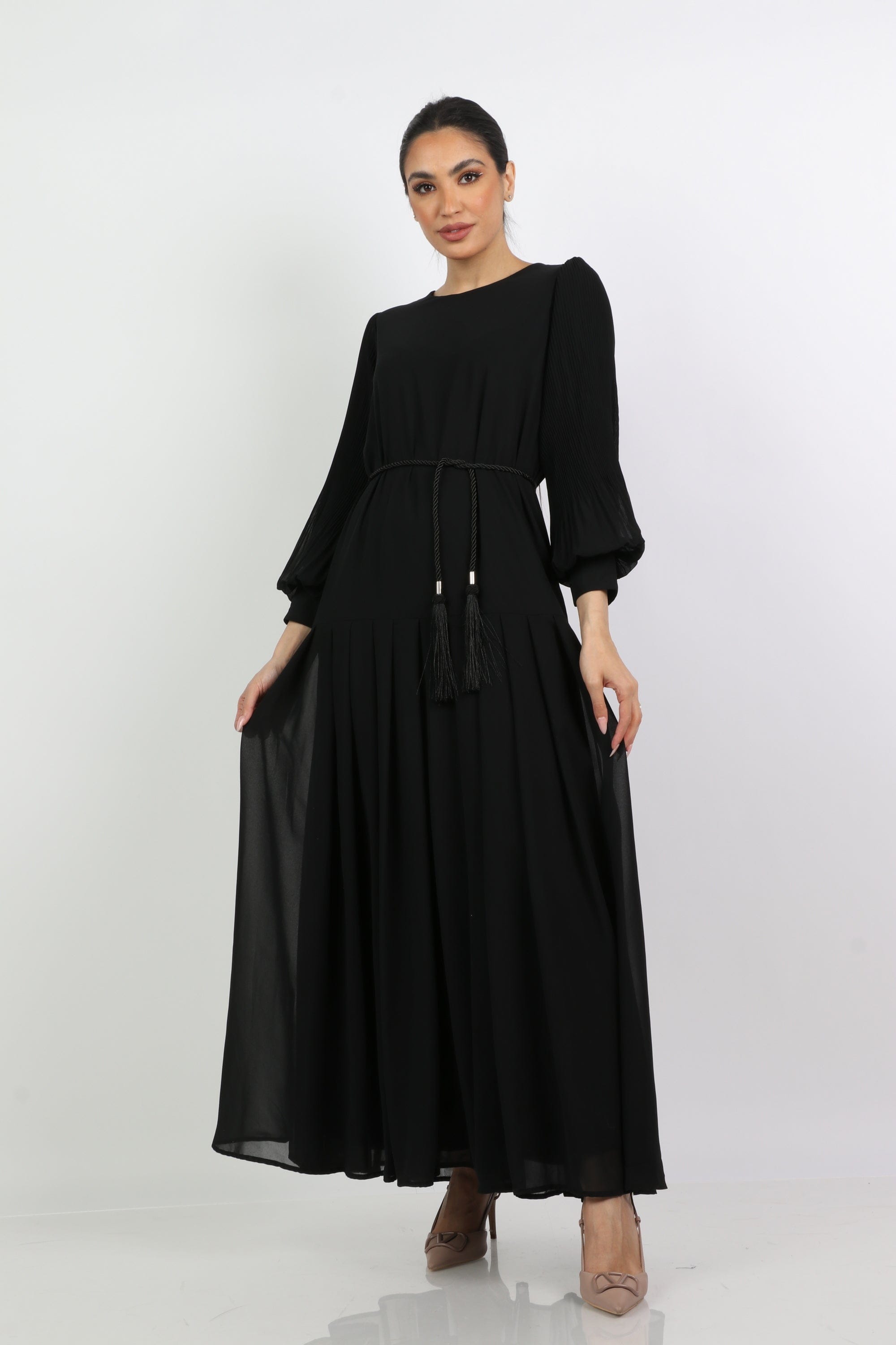 نتشي فستان طويل بحزام خصر باكمام بف بكسرات طويلة