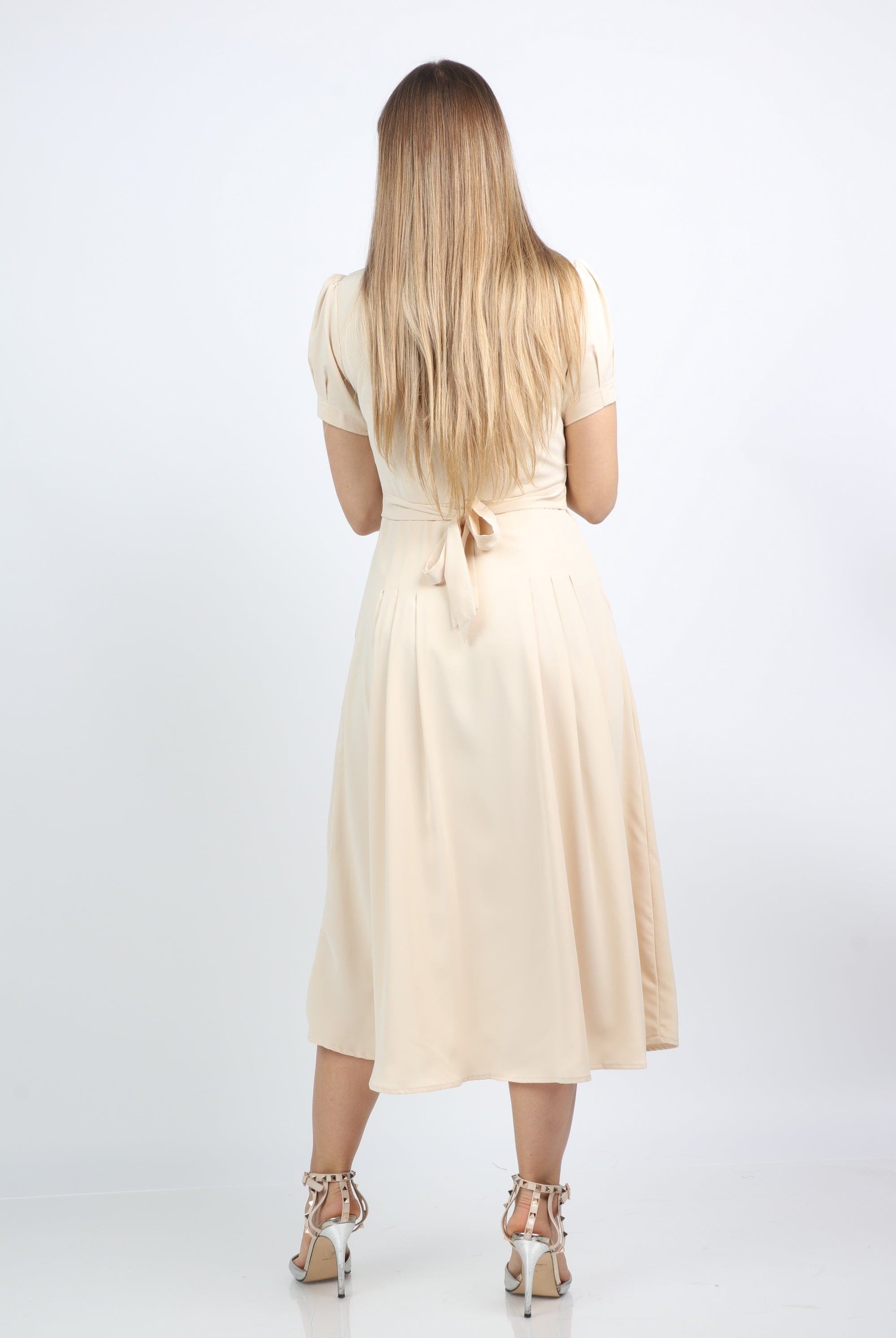 نتشي فستان ميدي فرنسي بأزرار أمامية بكم قصير