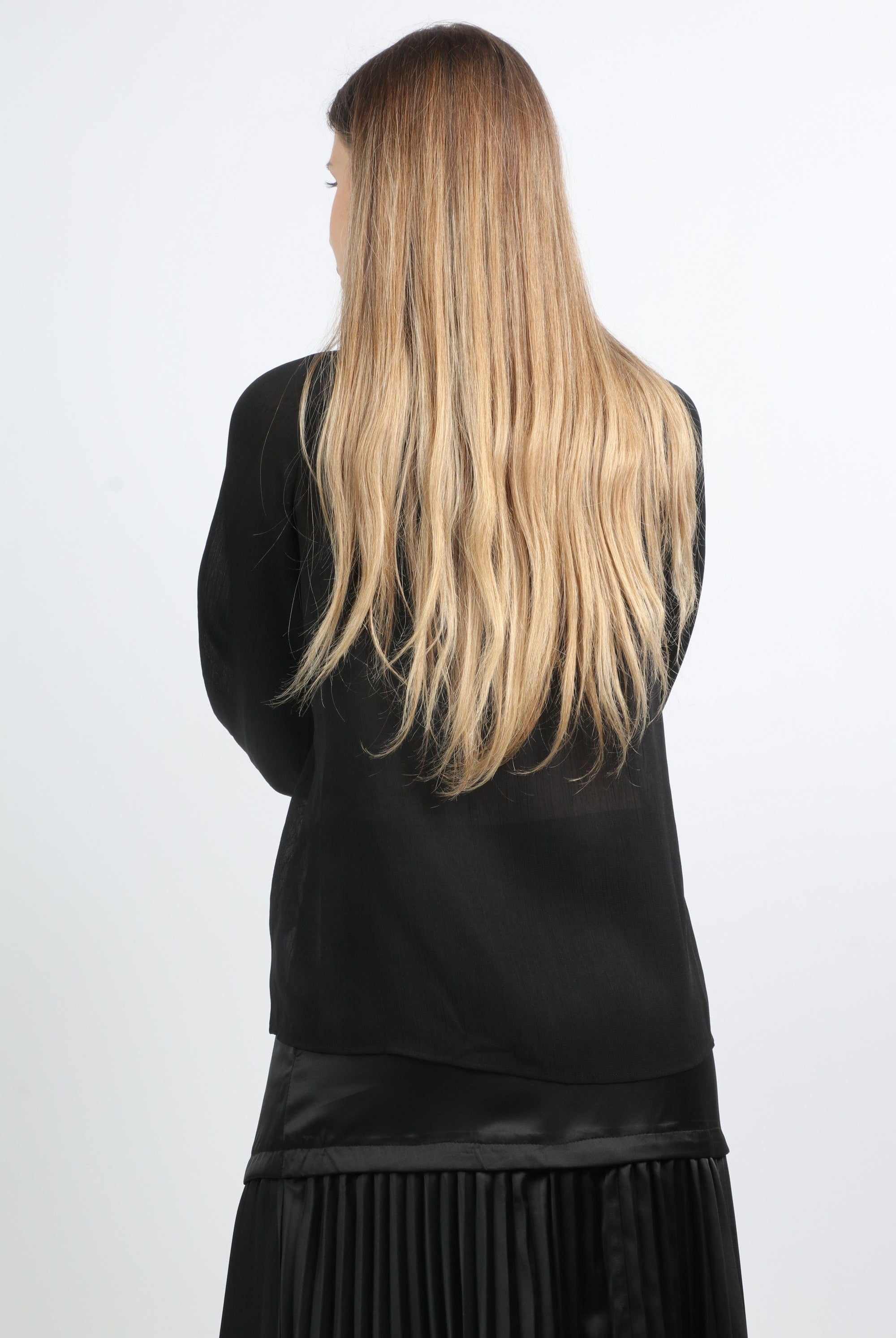 نتشي بلوزة رسمة بأزرار أمامية ياقة قصيرة كم طويل منفوخ نسائي