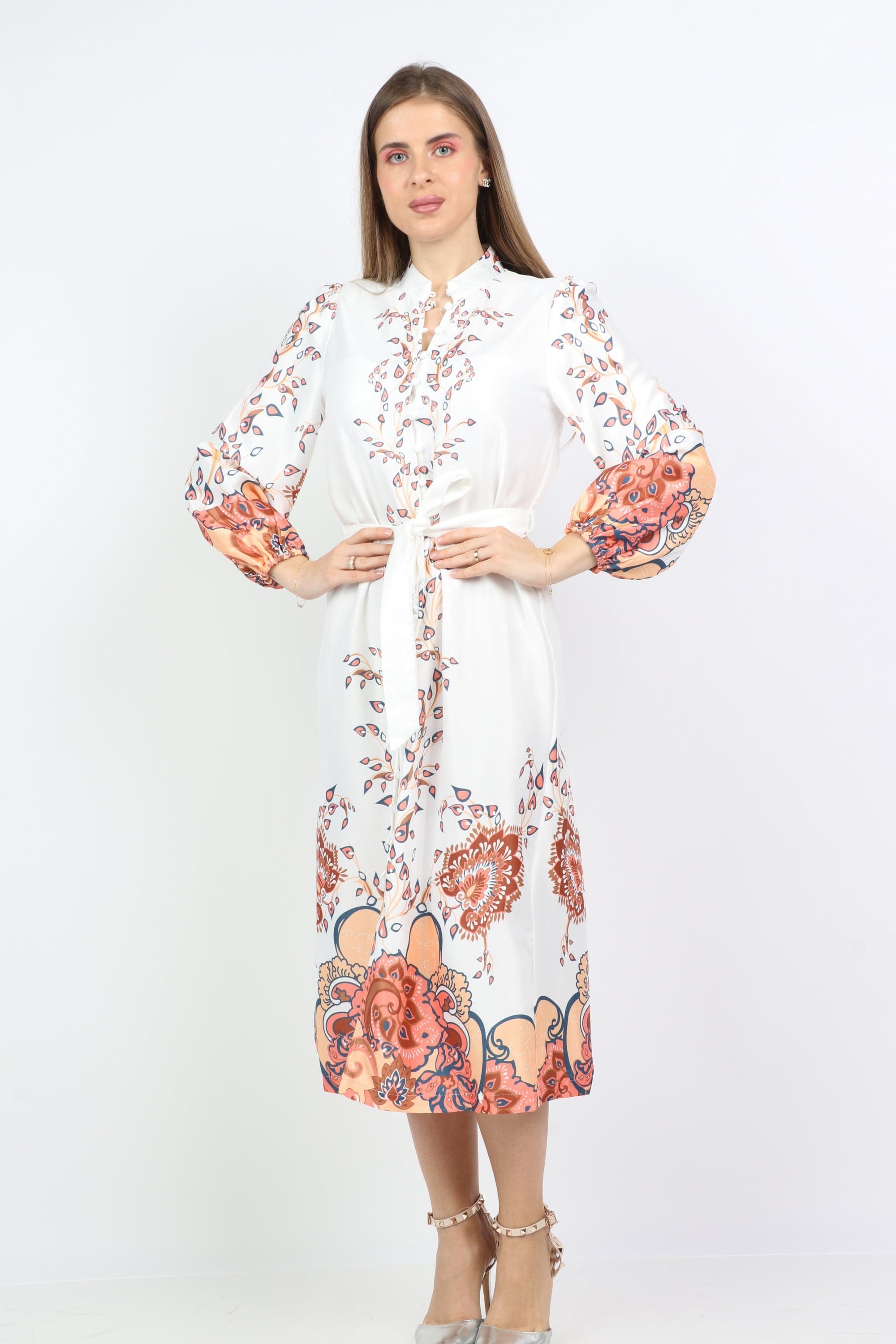 نتشي فستان ميدي ناعم بطبعة بأكمام طويلة