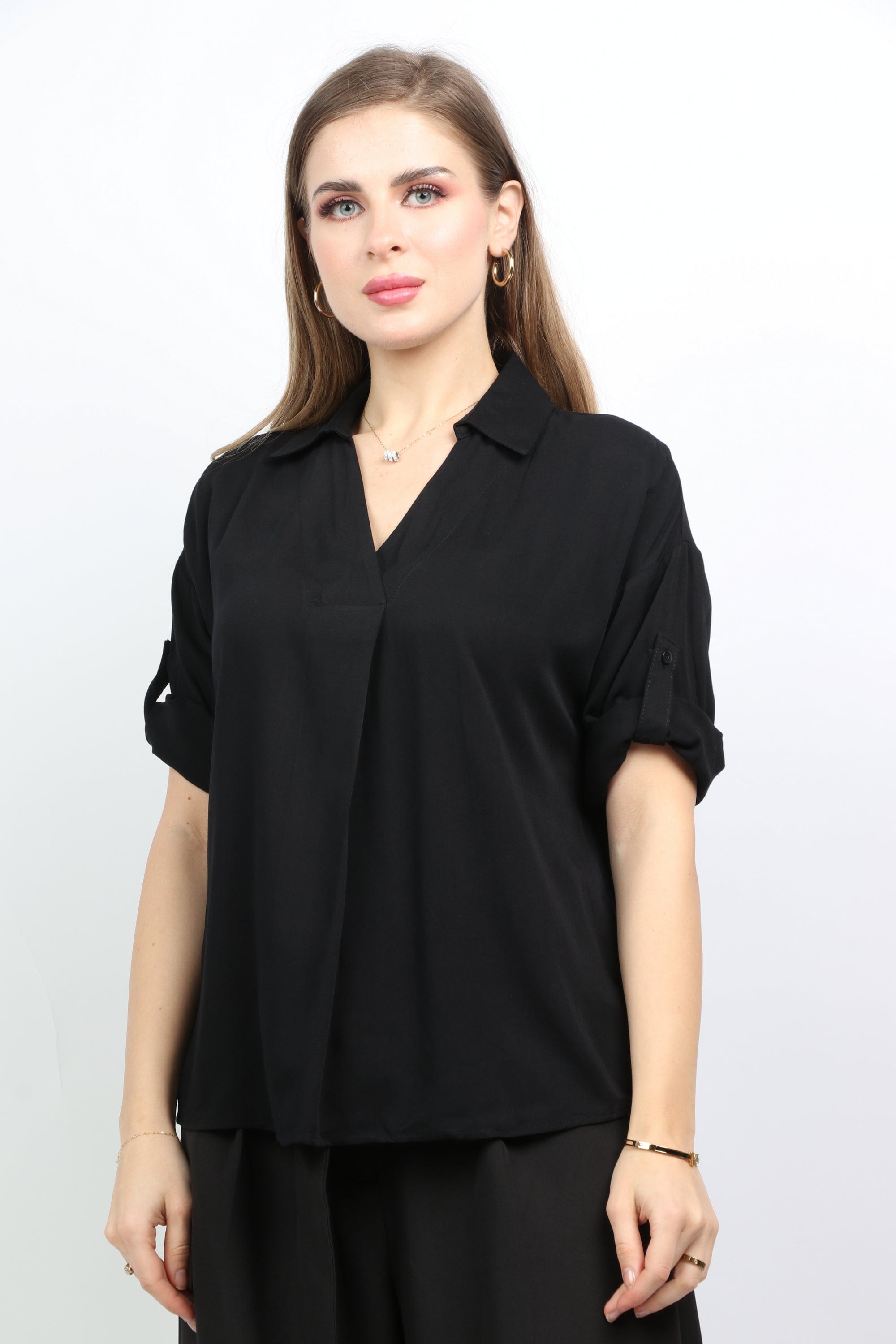 نتشي قميص سادة بأزرار أمامية نص كم نسائي