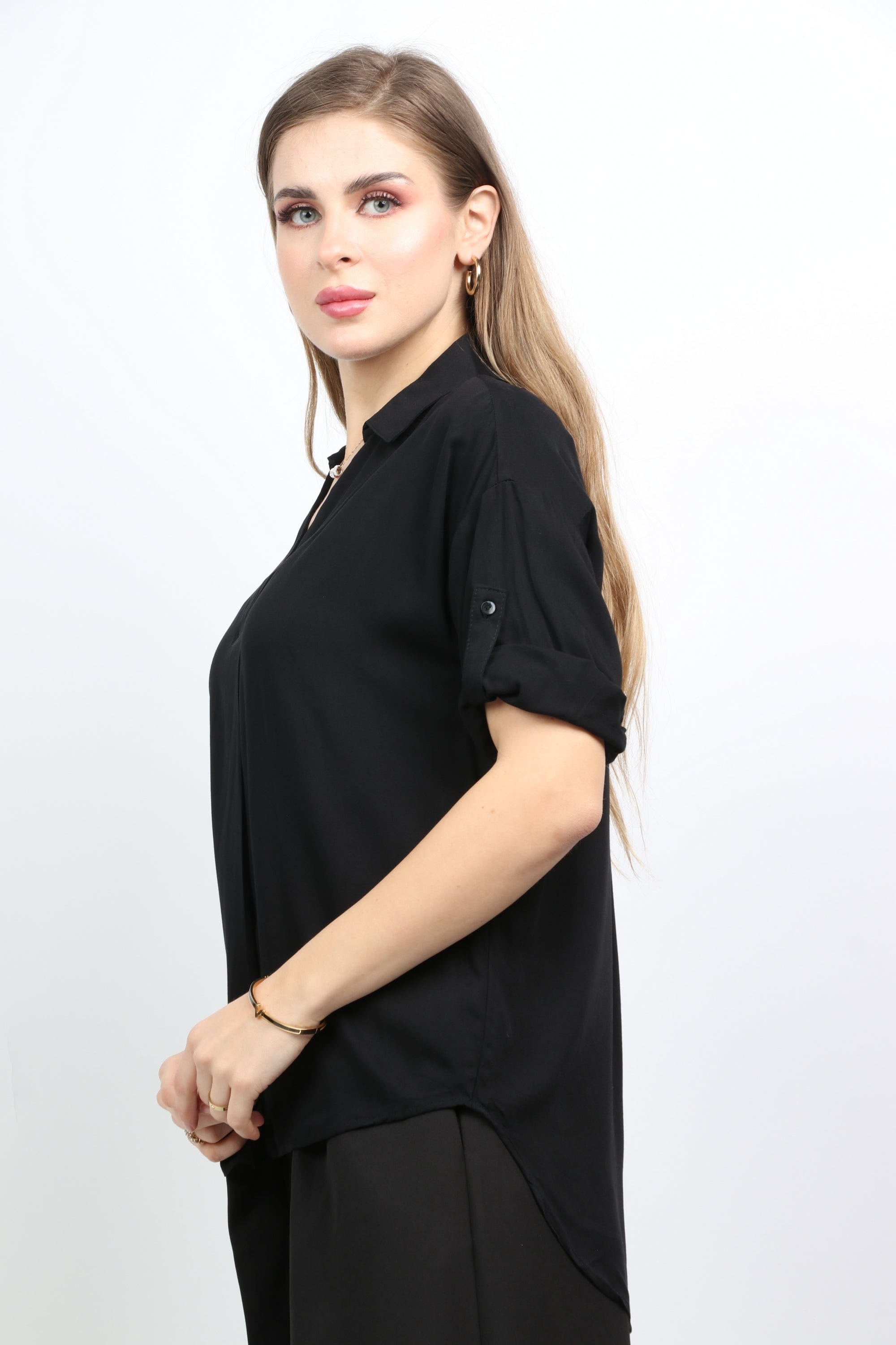 نتشي قميص سادة بأزرار أمامية نص كم نسائي