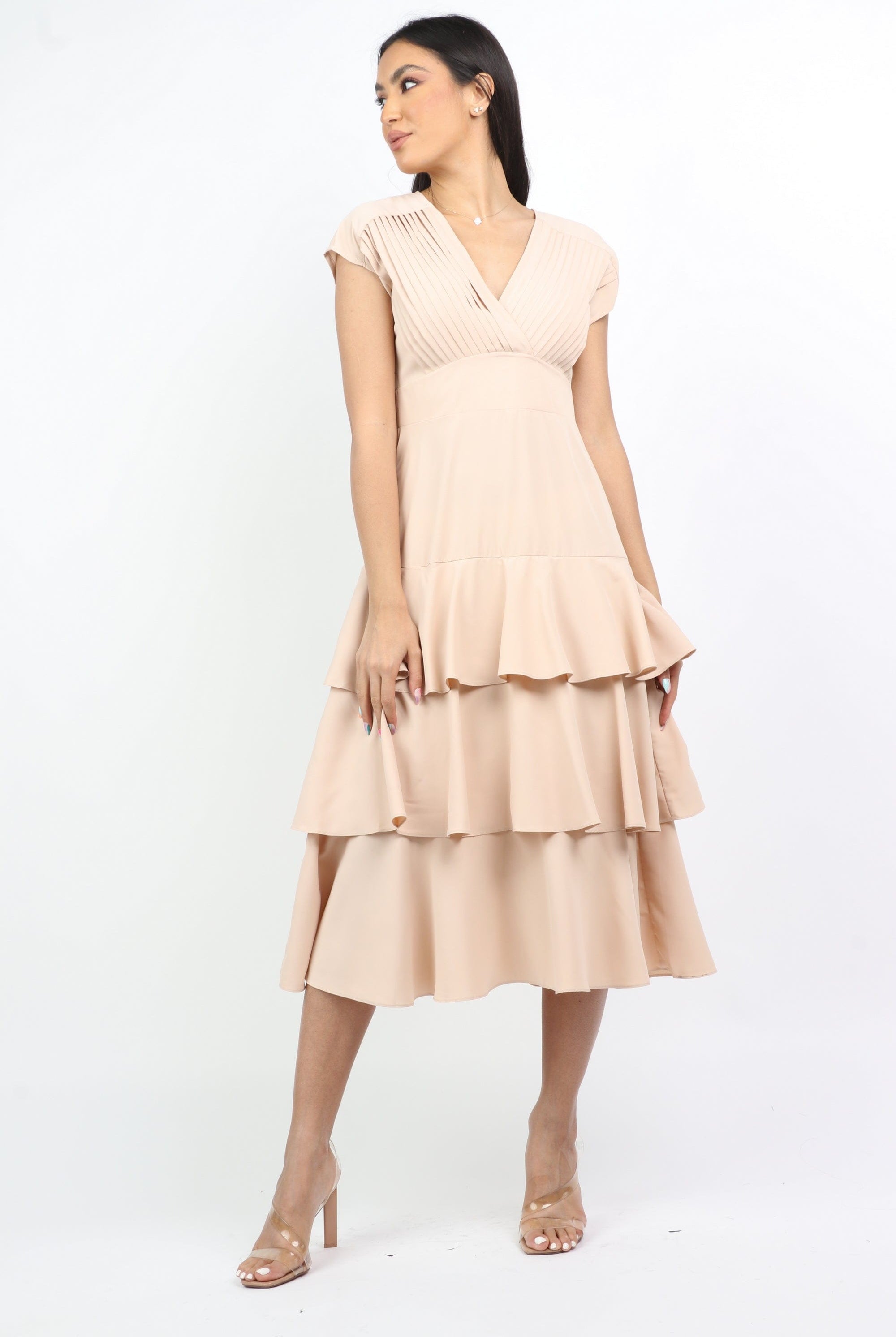 نتشي فستان ميدي مكشكش من الأسفل بيليسيه عند الصدر بدون كم