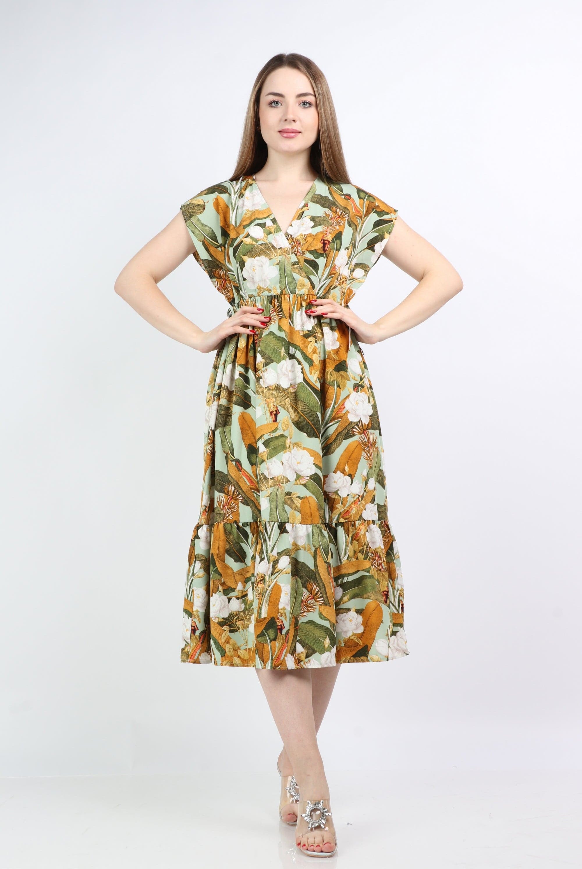 نتشي فستان ميدي مشجر واسع من تحت بكم قصير