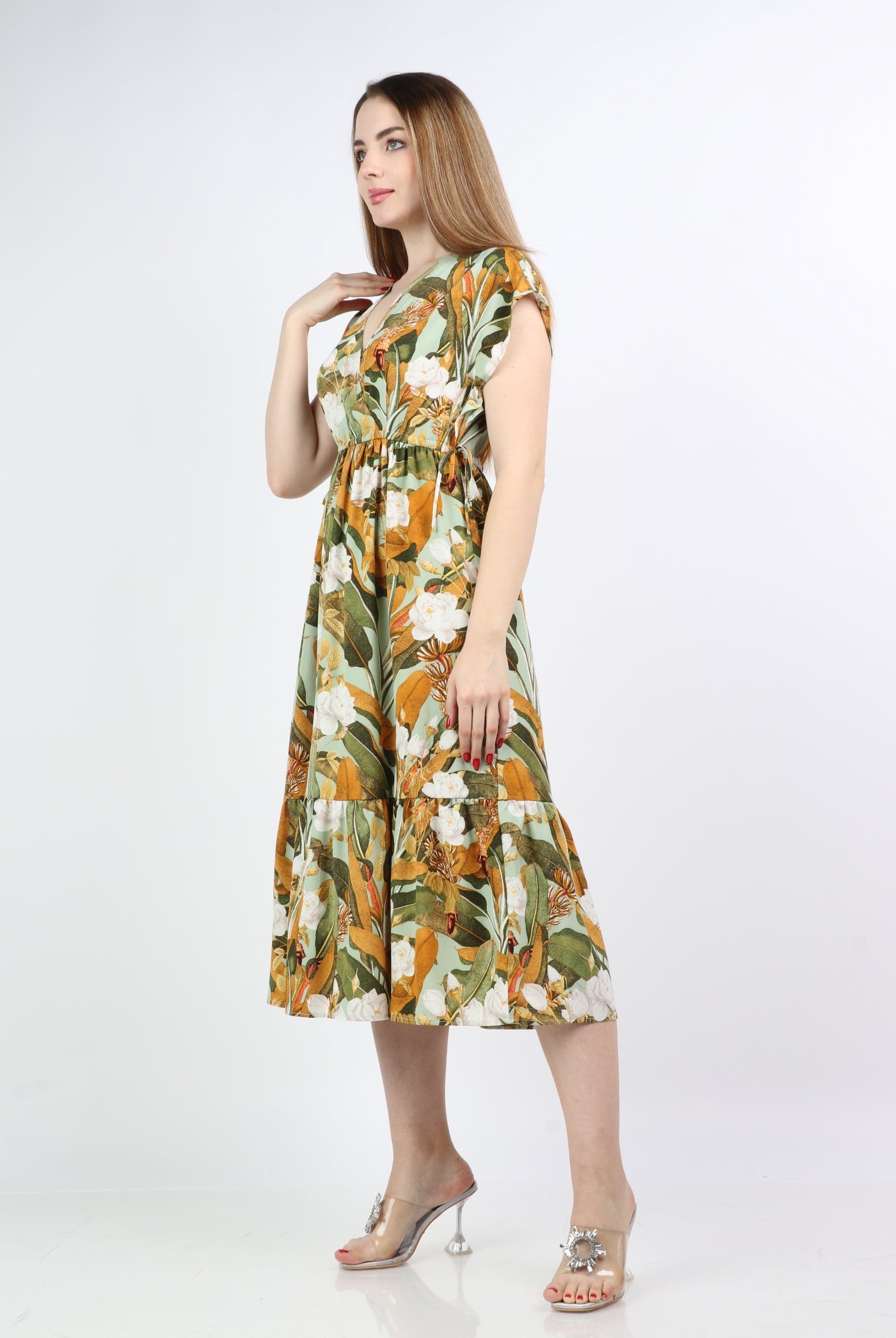 نتشي فستان ميدي مشجر واسع من تحت بكم قصير