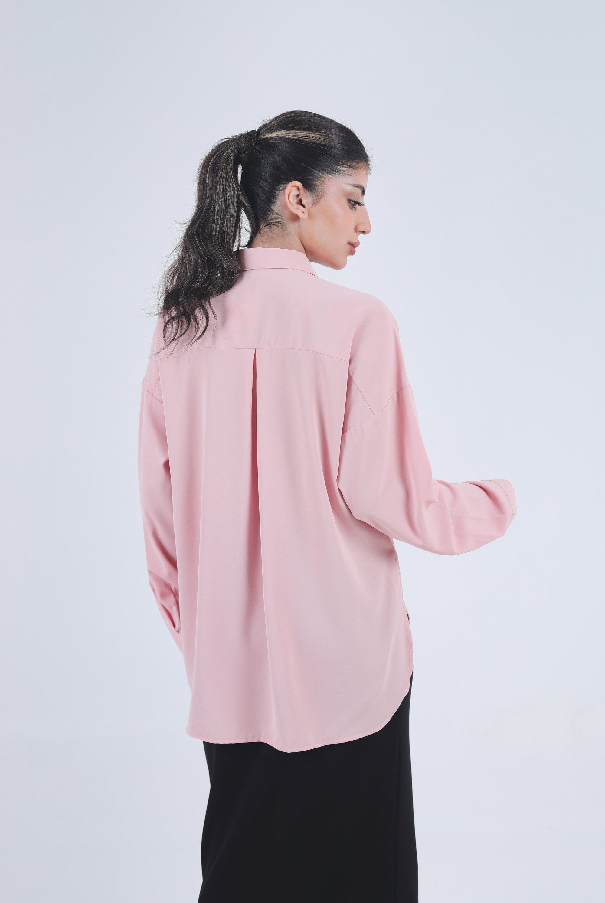 نتشي قميص سادة واسع كم طويل نسائي