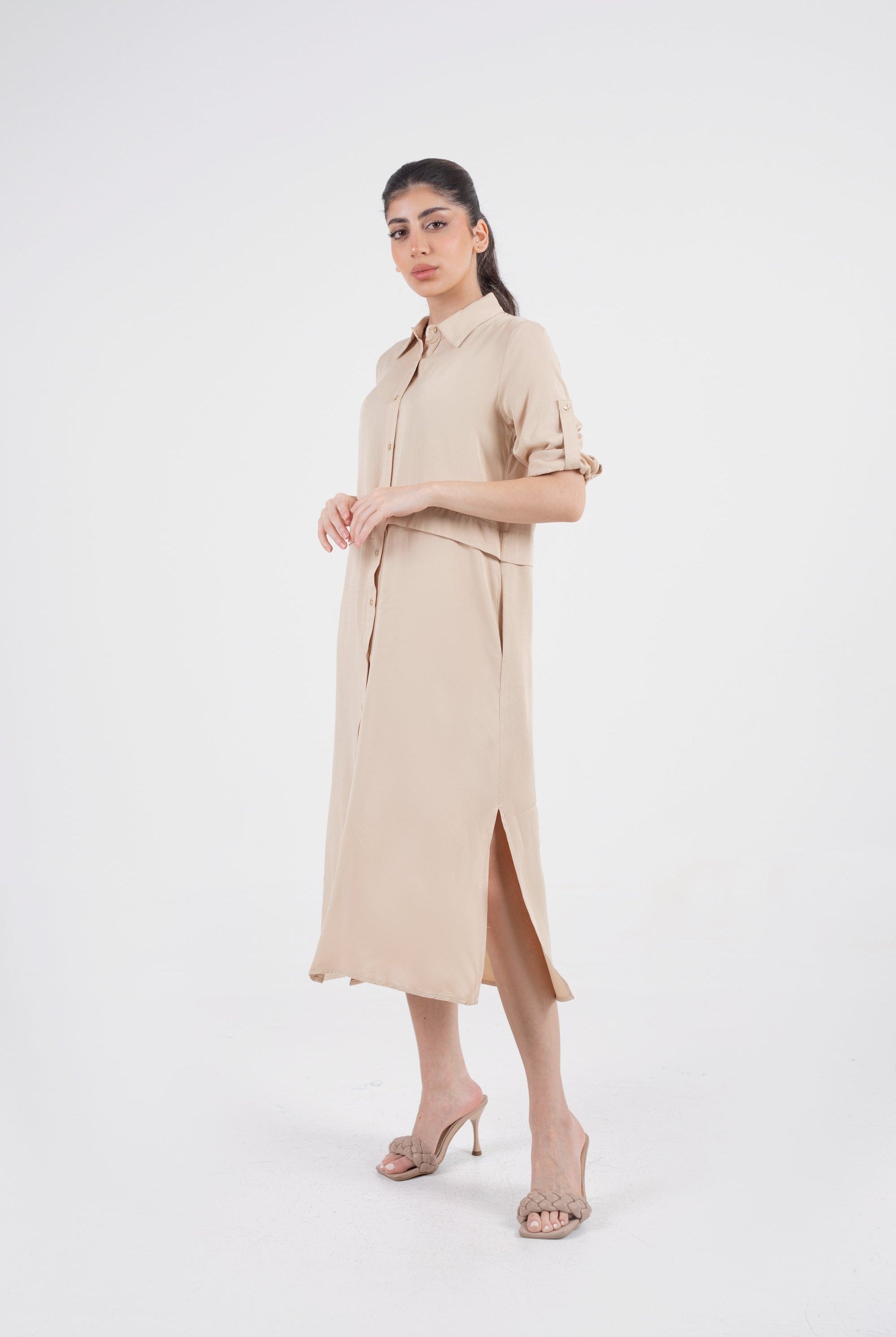 نتشي فستان طويل بياقة أزرار أمامية 3/4 كم سادة مفتوح من الجانبين نسائي