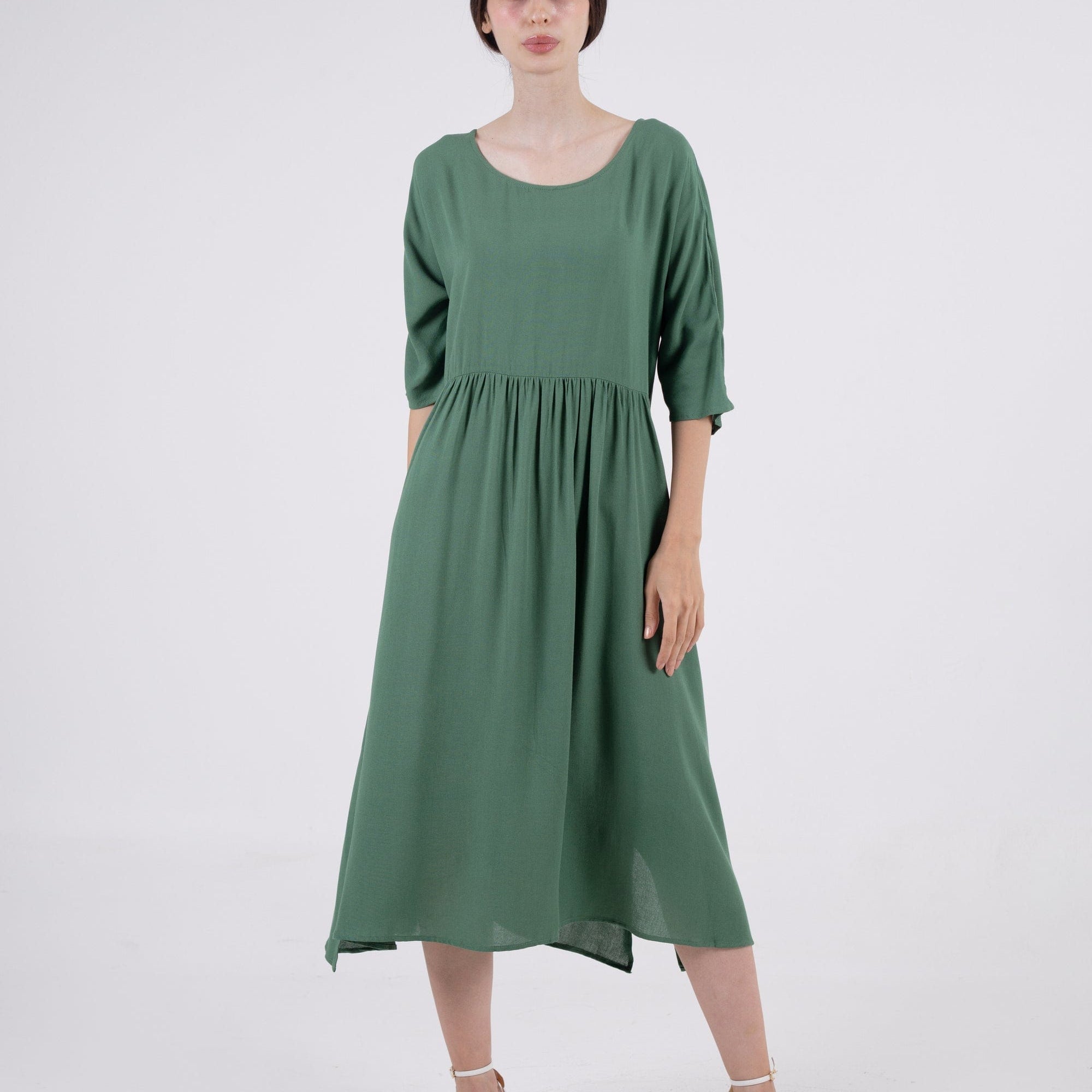 نتشي فستان ميدي واسع فتحة رقبة دائرية 3/4 كم