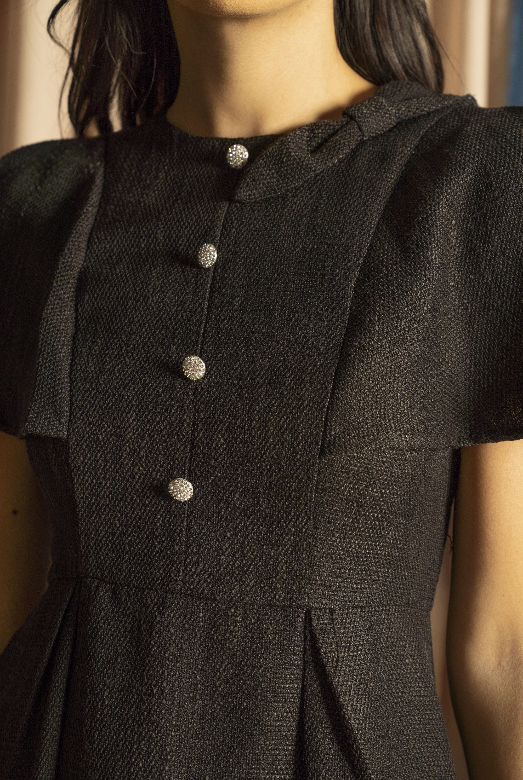 نتشي فستان صوف نسائي بأكمام فراشة