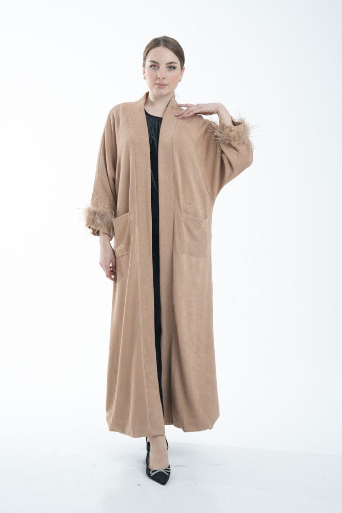 نتشي بالطو نسائي بأكمام طويلة مزين بفرو وجيوب أمامية