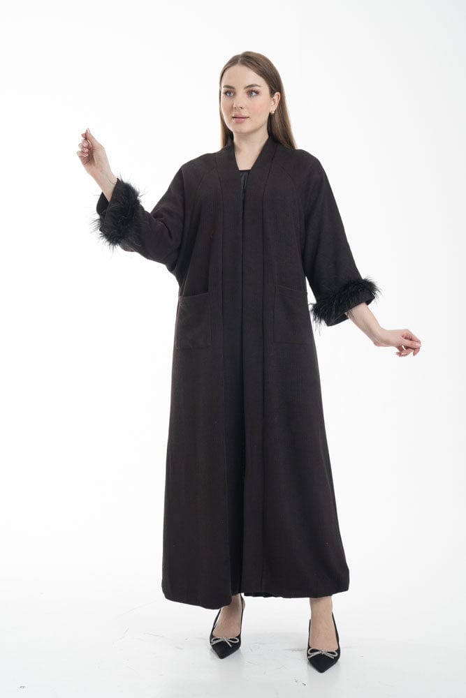 نتشي بالطو نسائي بأكمام طويلة مزين بفرو وجيوب أمامية