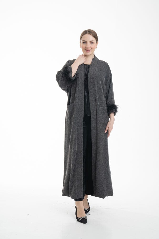 نتشي بالطو نسائي بأكمام طويلة مزين بفرو وجيوب أمامية