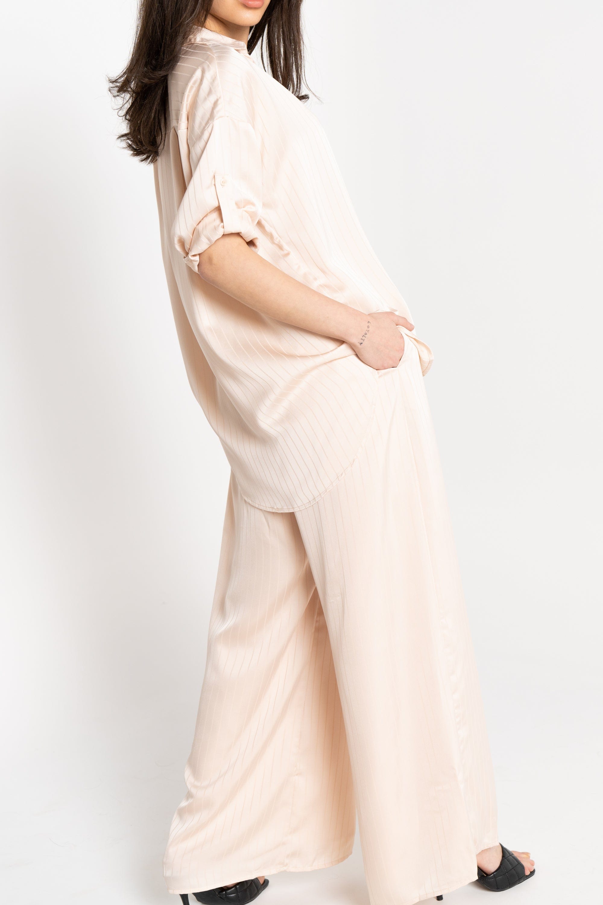 نتشي بنطلون طويل نسائي بخصر مطاطي