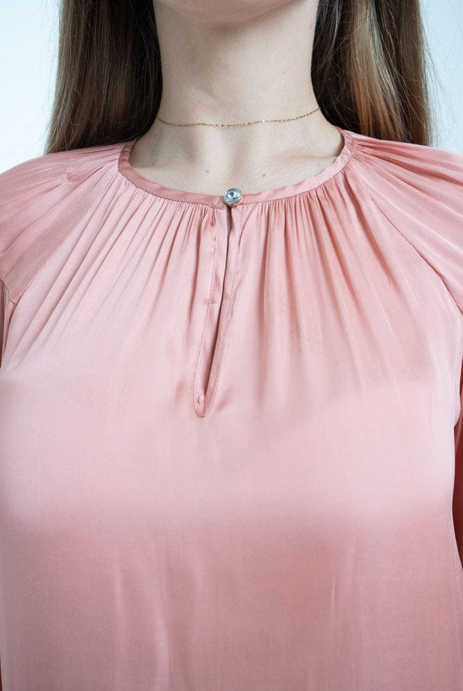 نتشي بلوزة لميع نسائية بكشكشة على الصدر