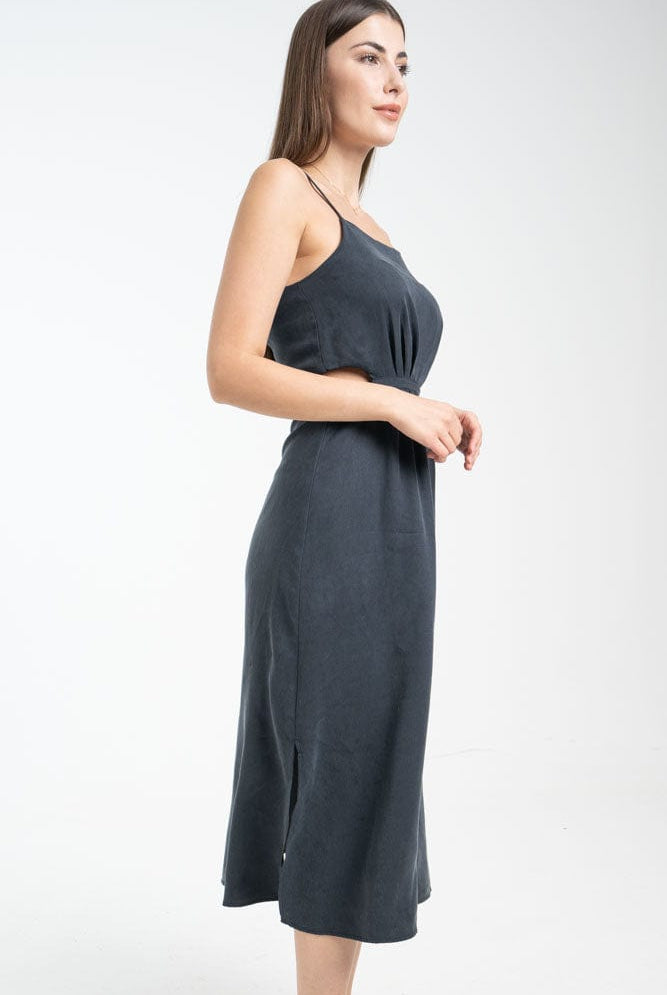 نتشي فستان ميدي بحمالات مفتوح من الظهر