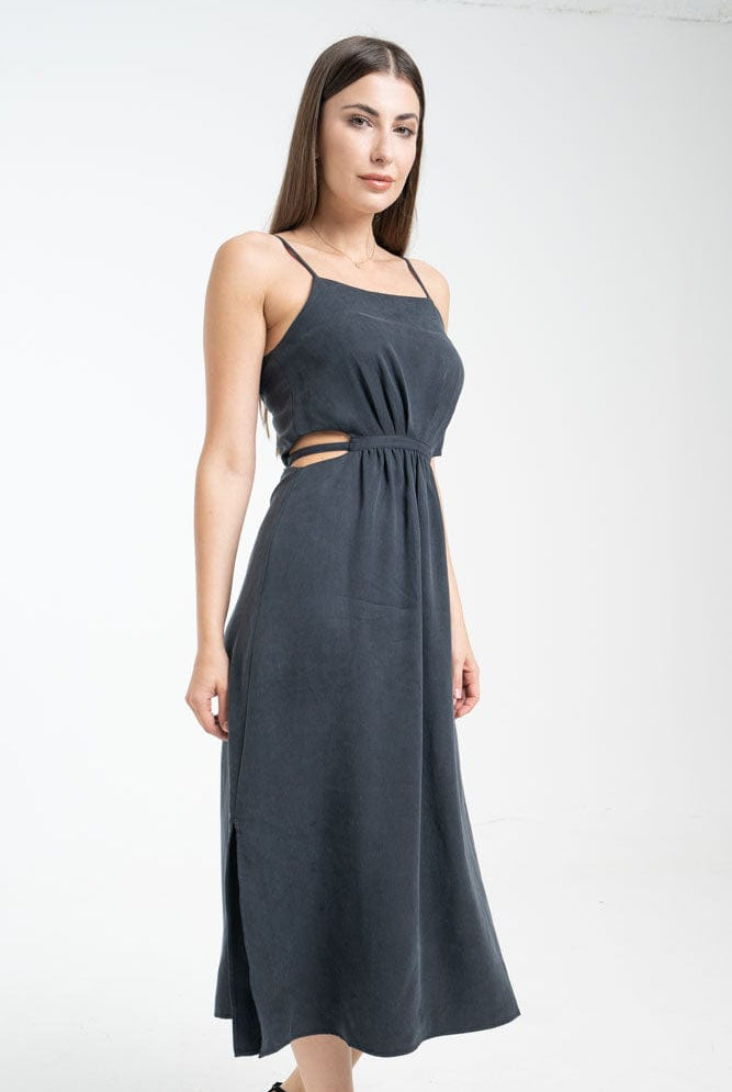 نتشي فستان ميدي بحمالات مفتوح من الظهر