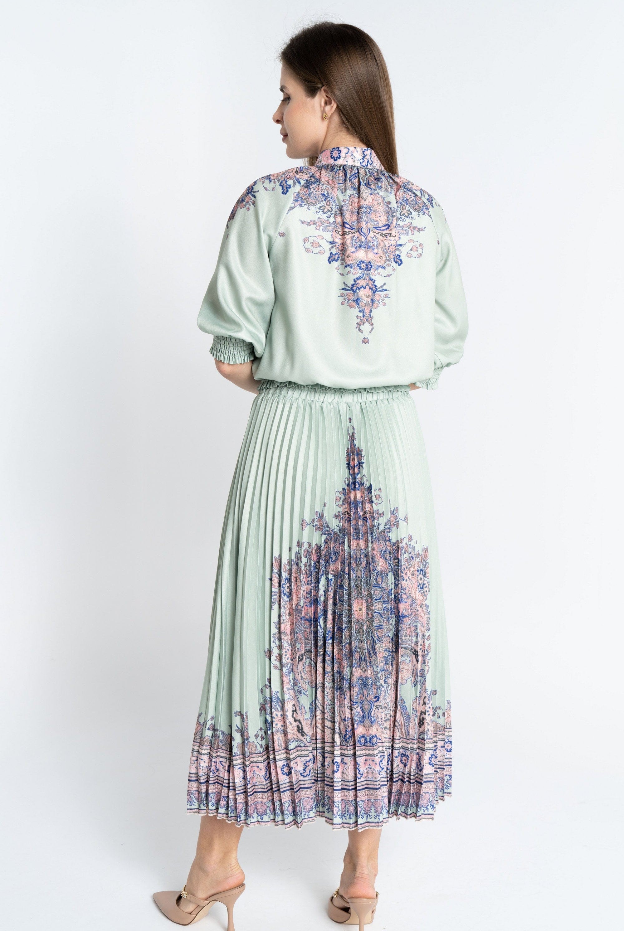 نتشي تنورة ميدي بليسيه منقوشة من أسفل نسائي