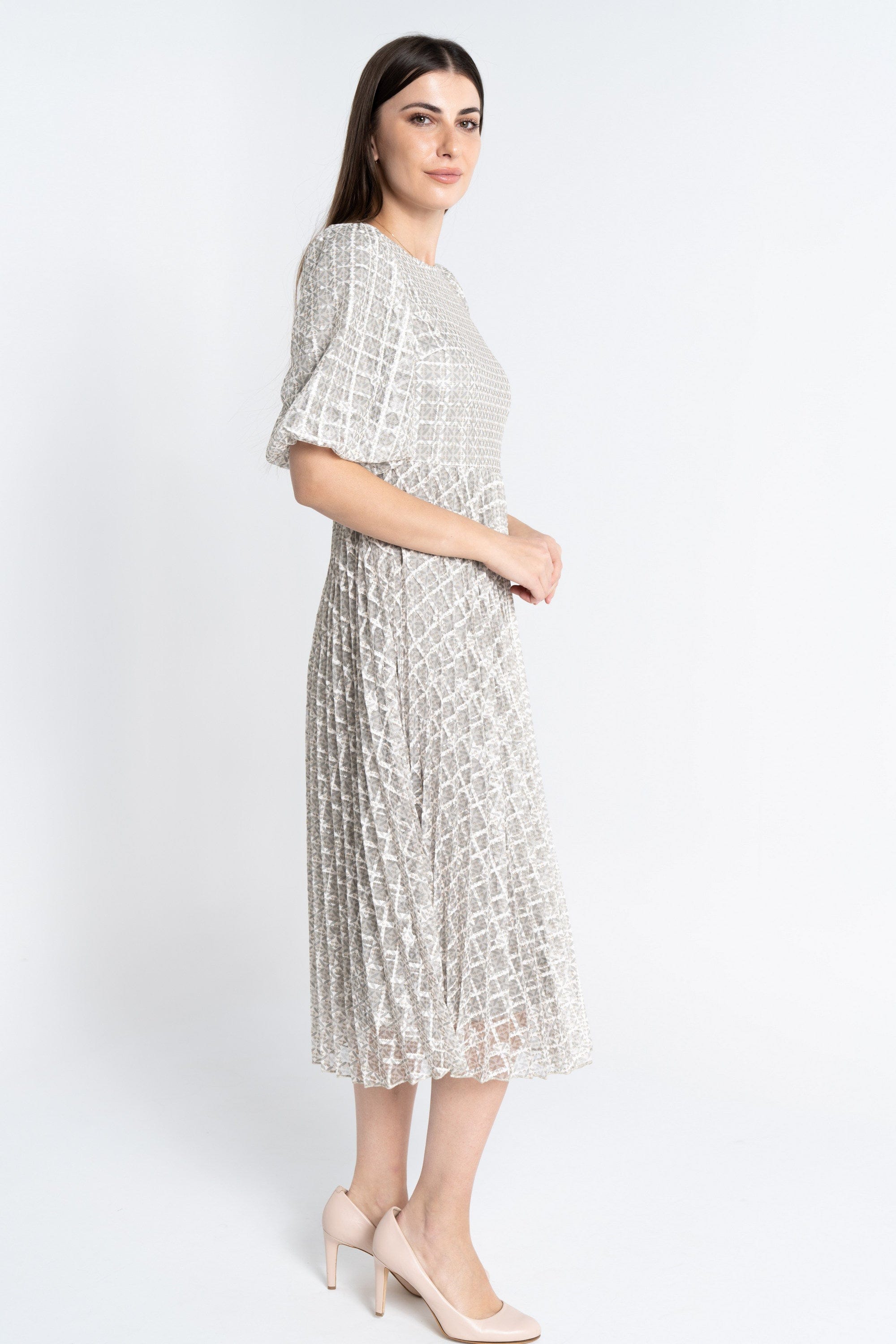 نتشي فستان ميدي منقوش على شكل مربعات مخصر كم قصير نسائي