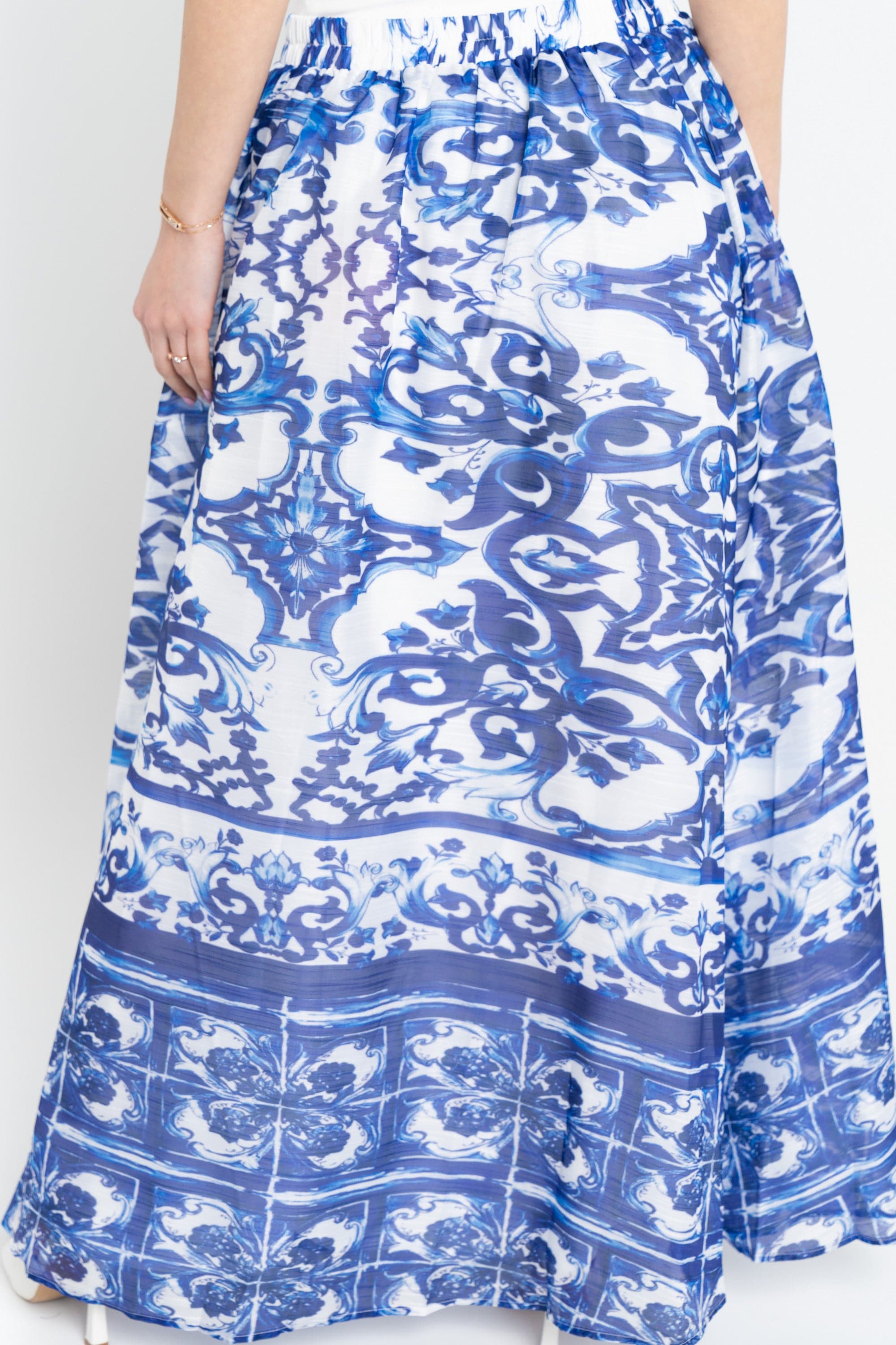 نتشي تنورة منقوشة طويلة كلوش نسائي