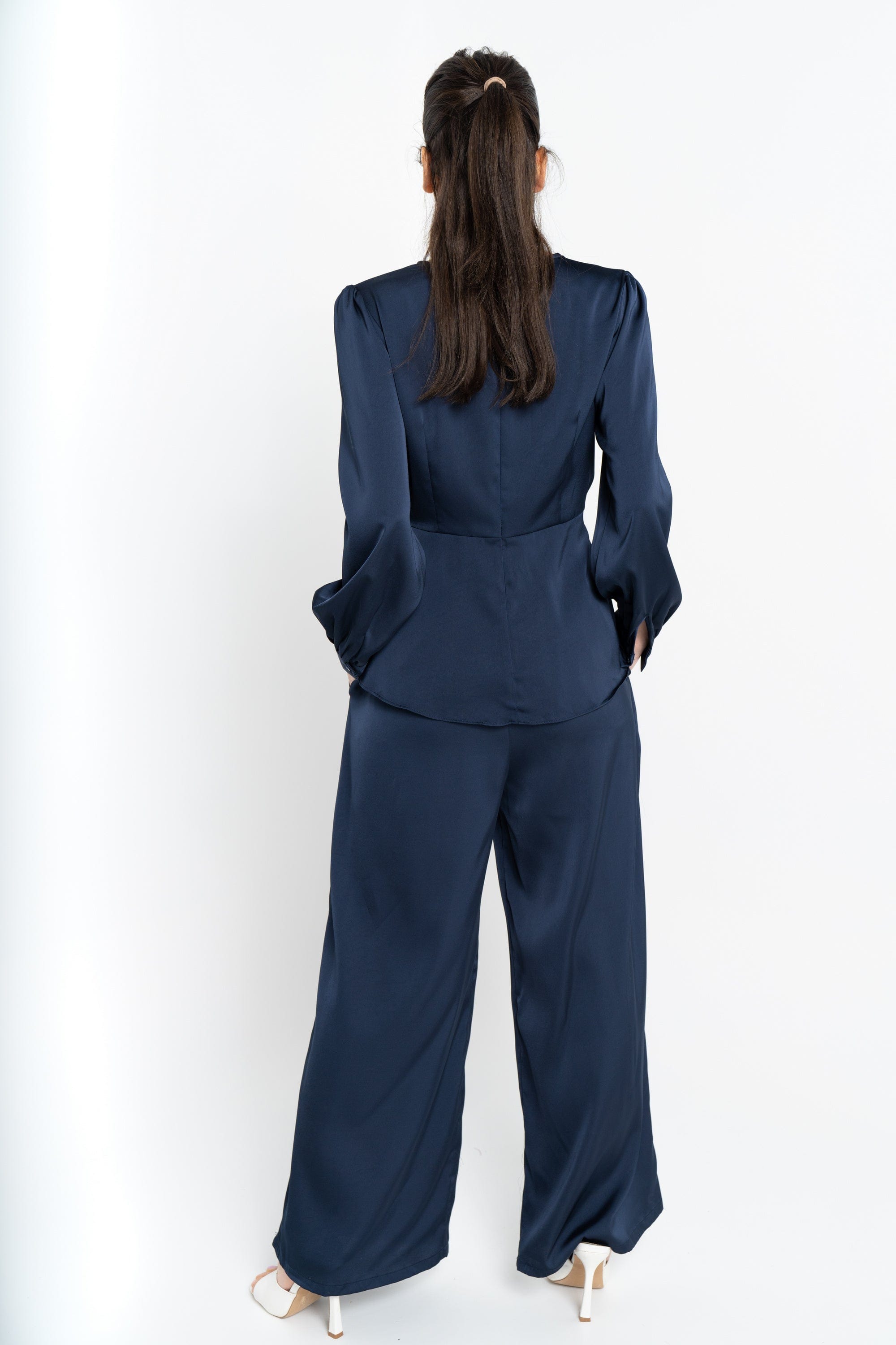 نتشي بنطلون سادة واسع نسائي