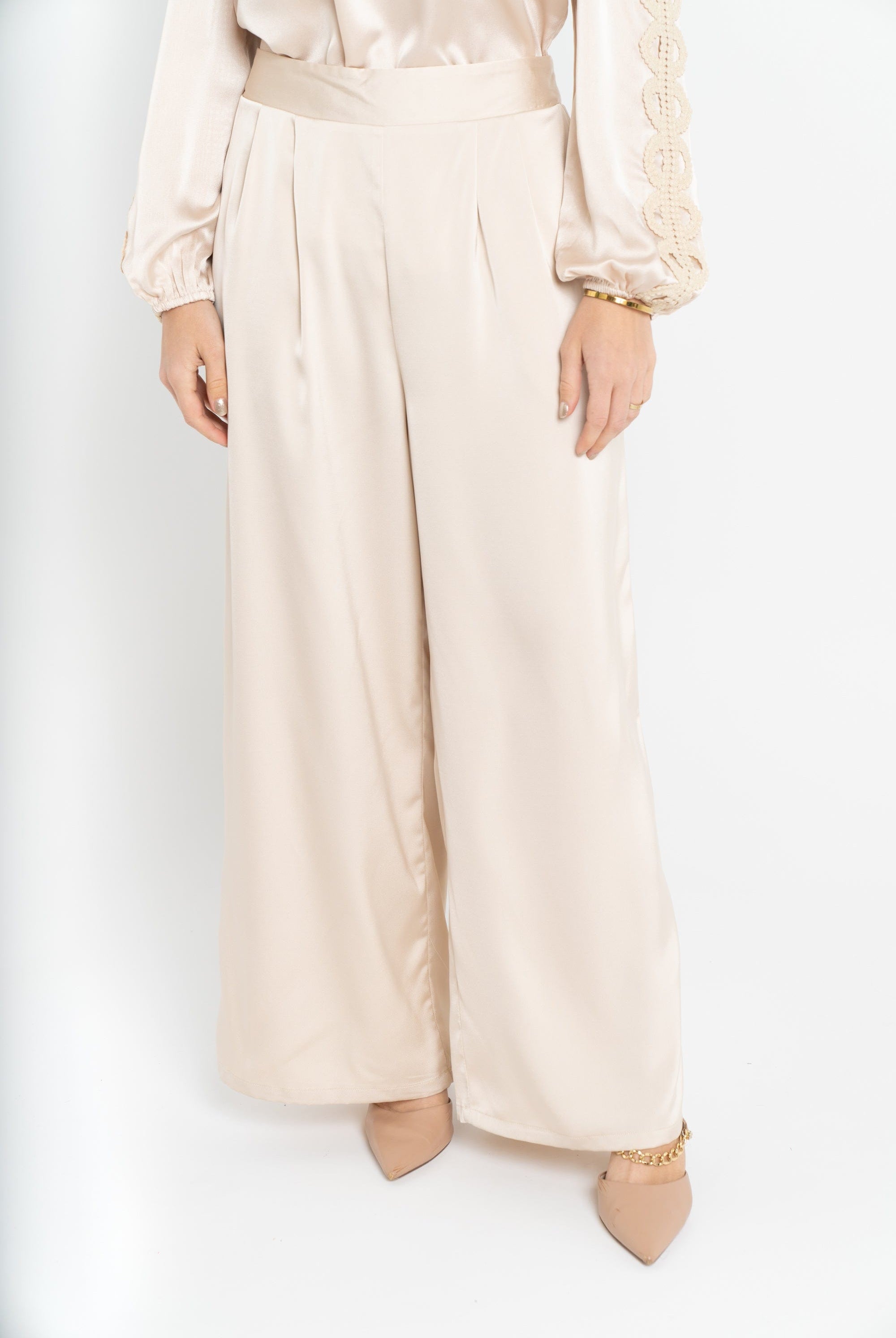 نتشي بنطلون سادة واسع نسائي