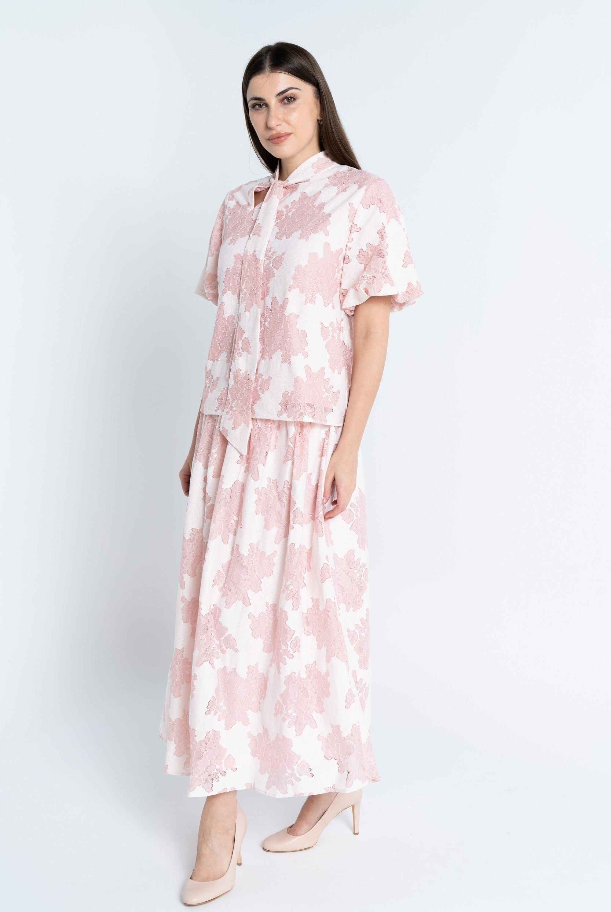 نتشي تنورة ميدي منقوشة ناعمة نسائي وردي