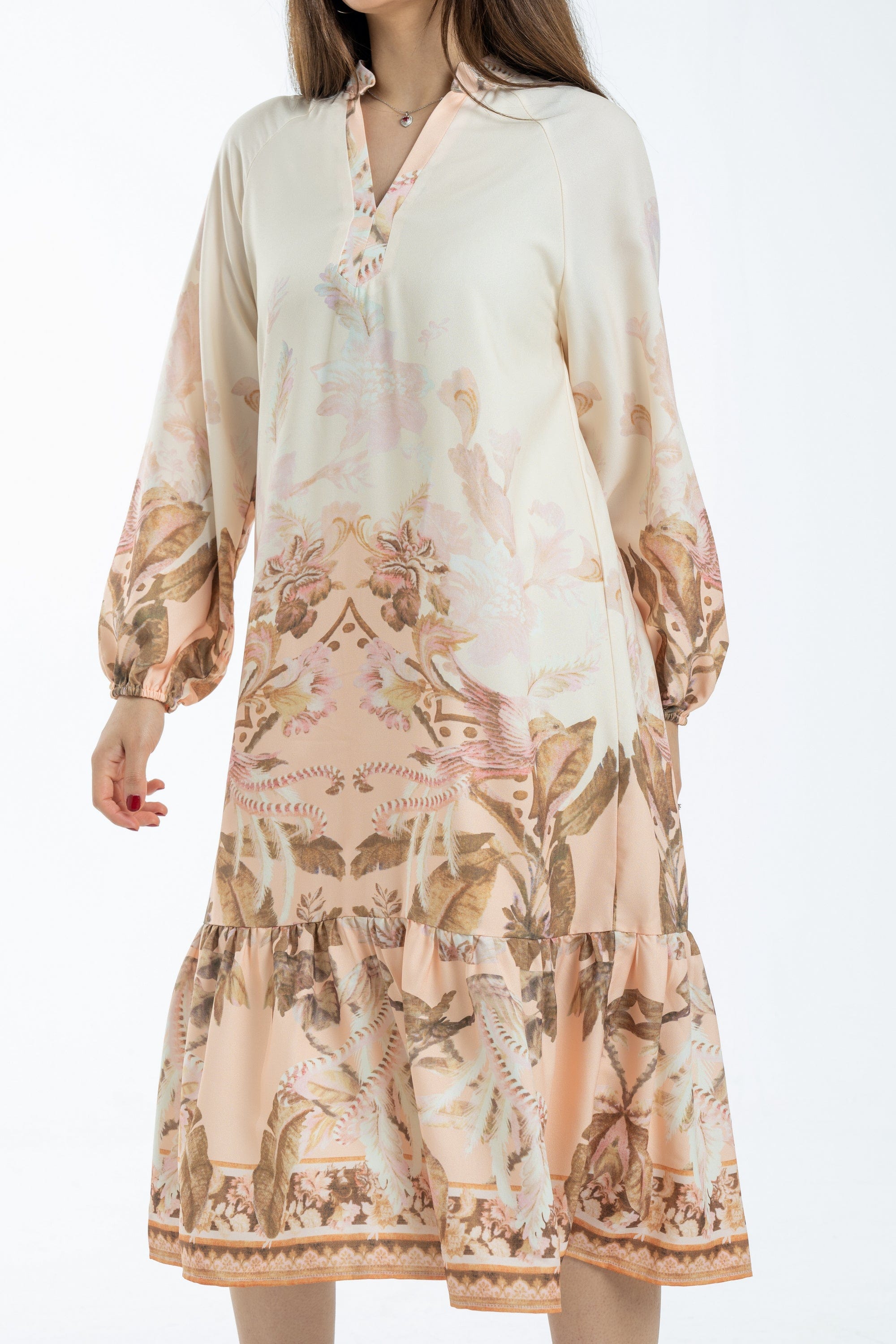 نتشي فستان ميدي بأكمام طويلة بفتحتة رقبة سبعة