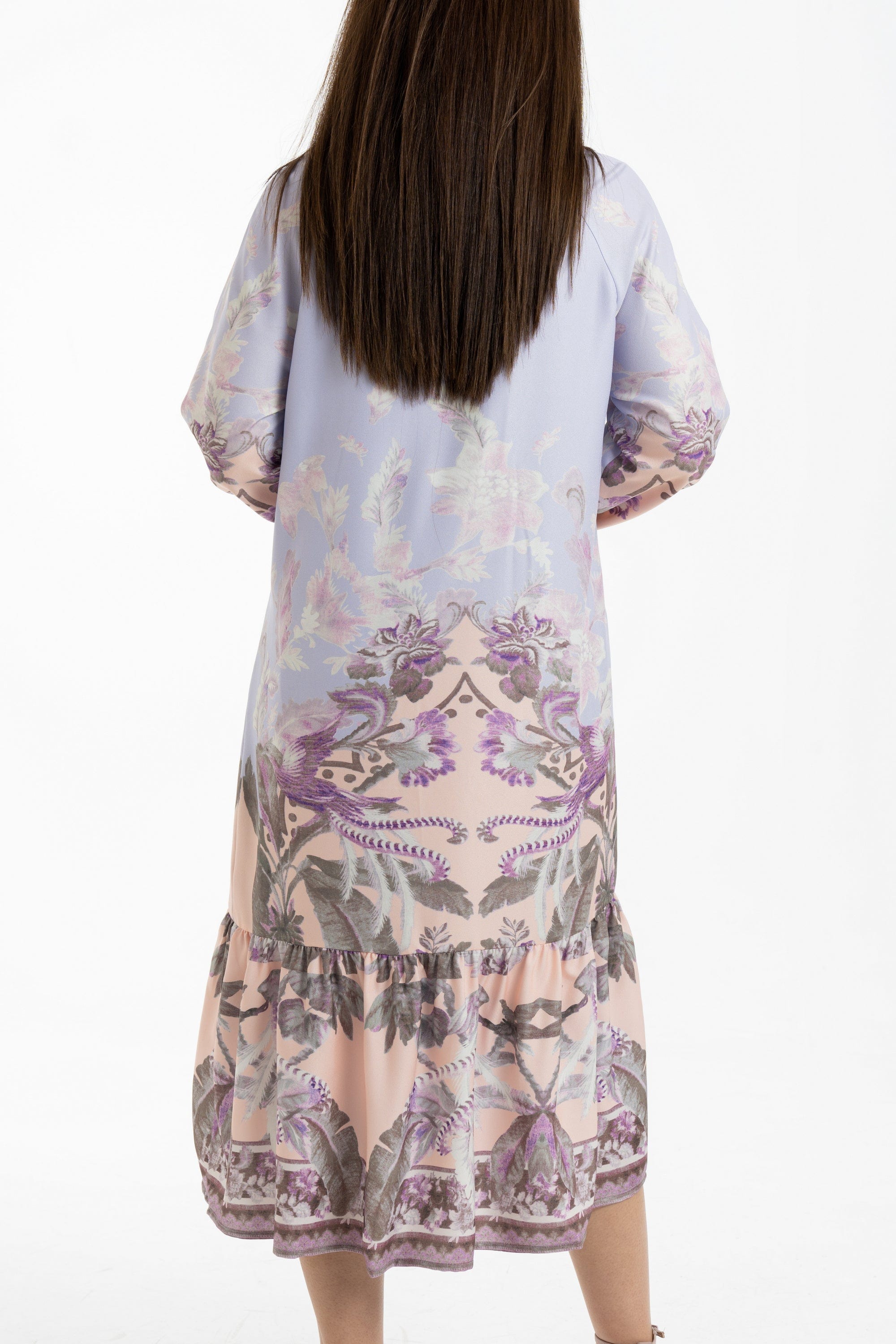 نتشي فستان ميدي بأكمام طويلة بفتحتة رقبة سبعة