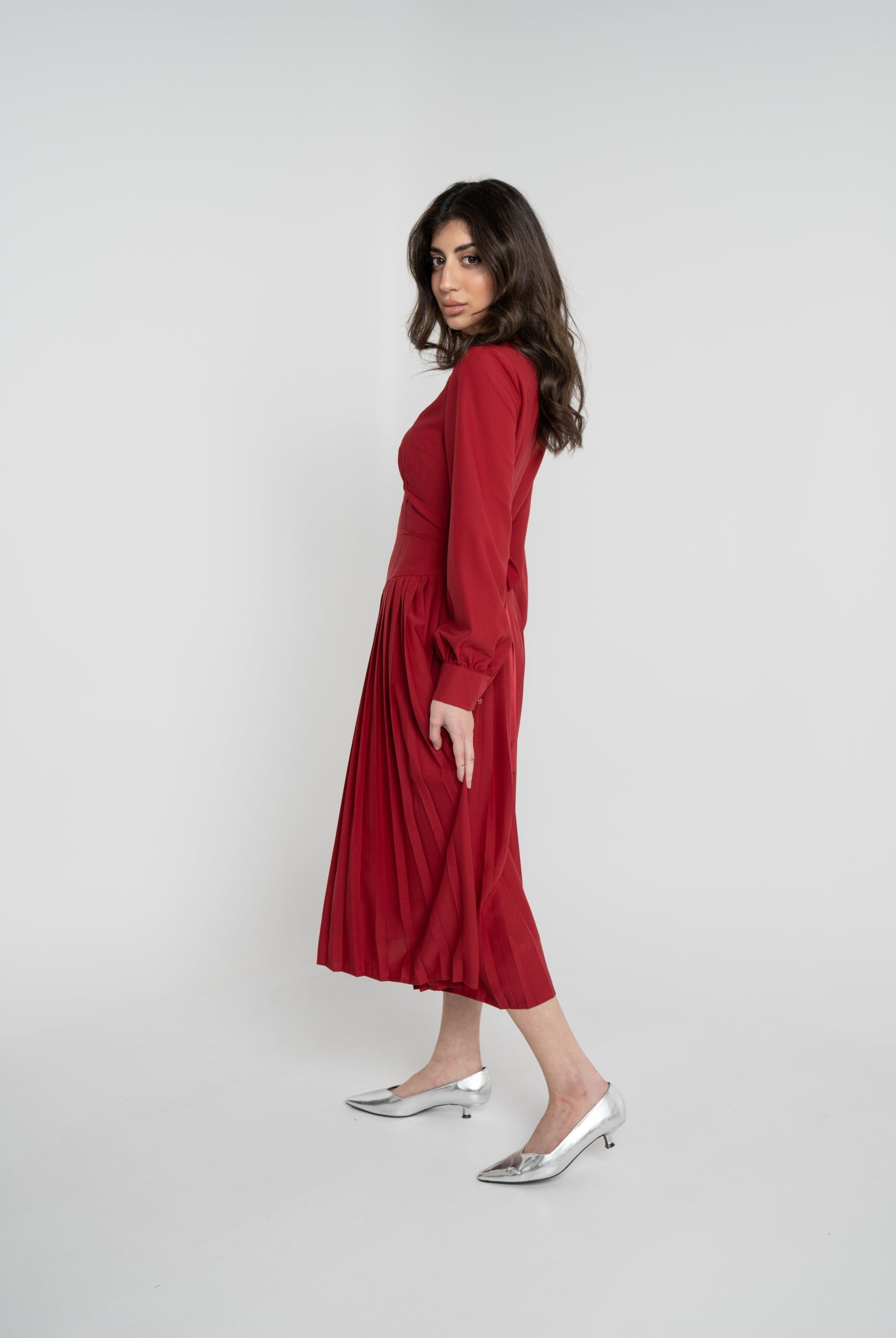 نتشي فستان ميدي سادة مخصر بأزرار أمامية كم طويل نسائي