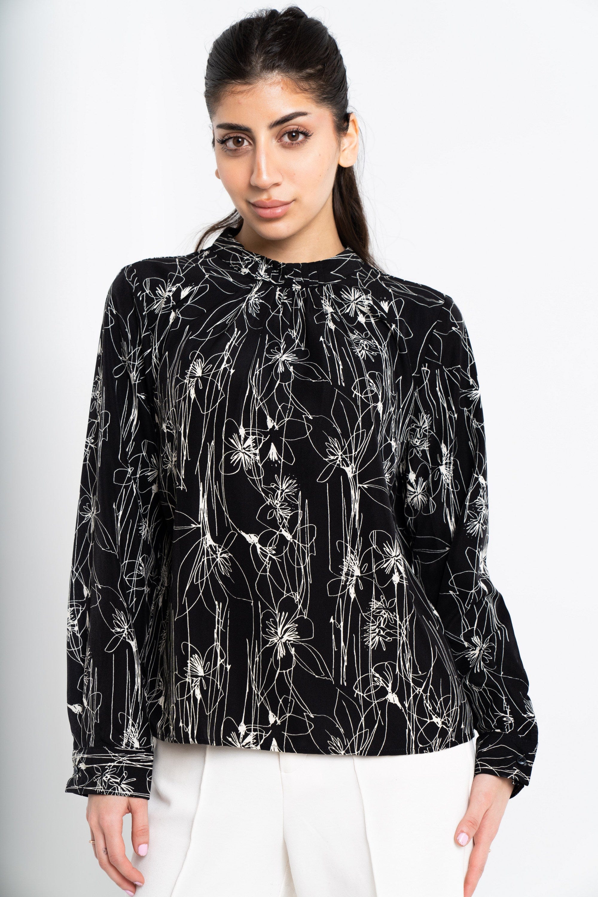 نتشي توب مشجر كم طويل نسائي