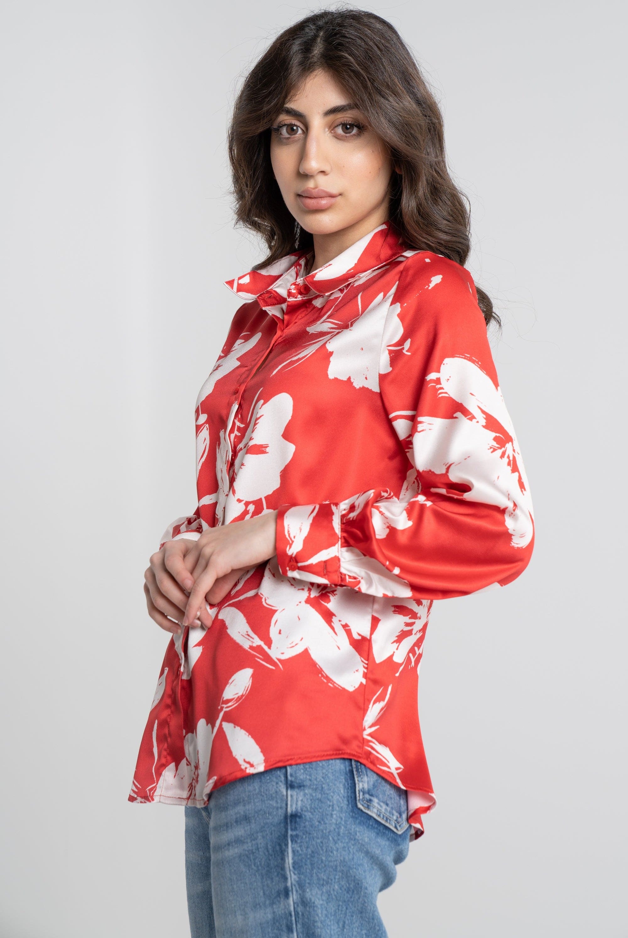 نتشي قميص مشجر بأزرار أمامية كم طويل بياقة نسائي