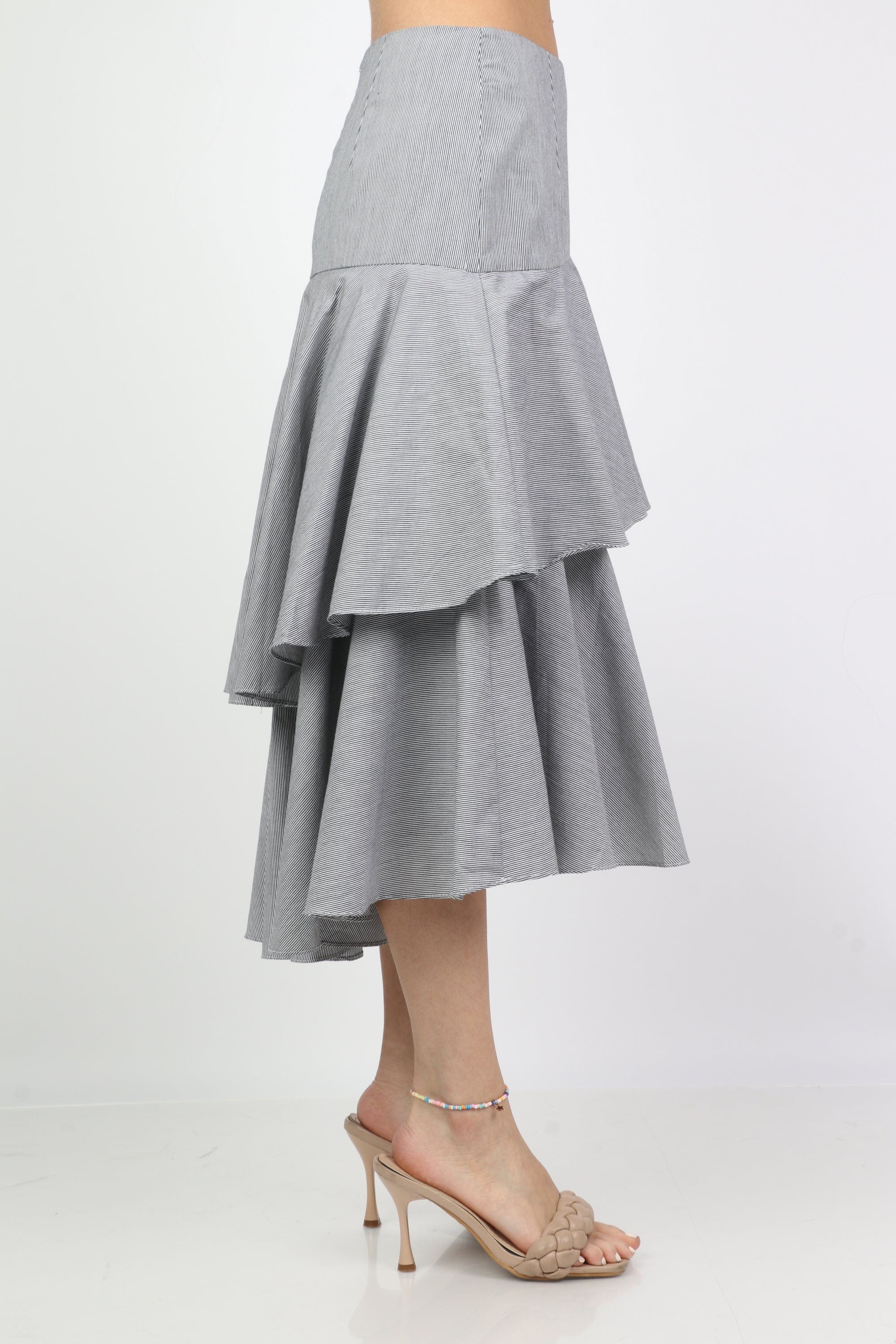 نتشي تنورة ميدي طبقات كشكش واسعة