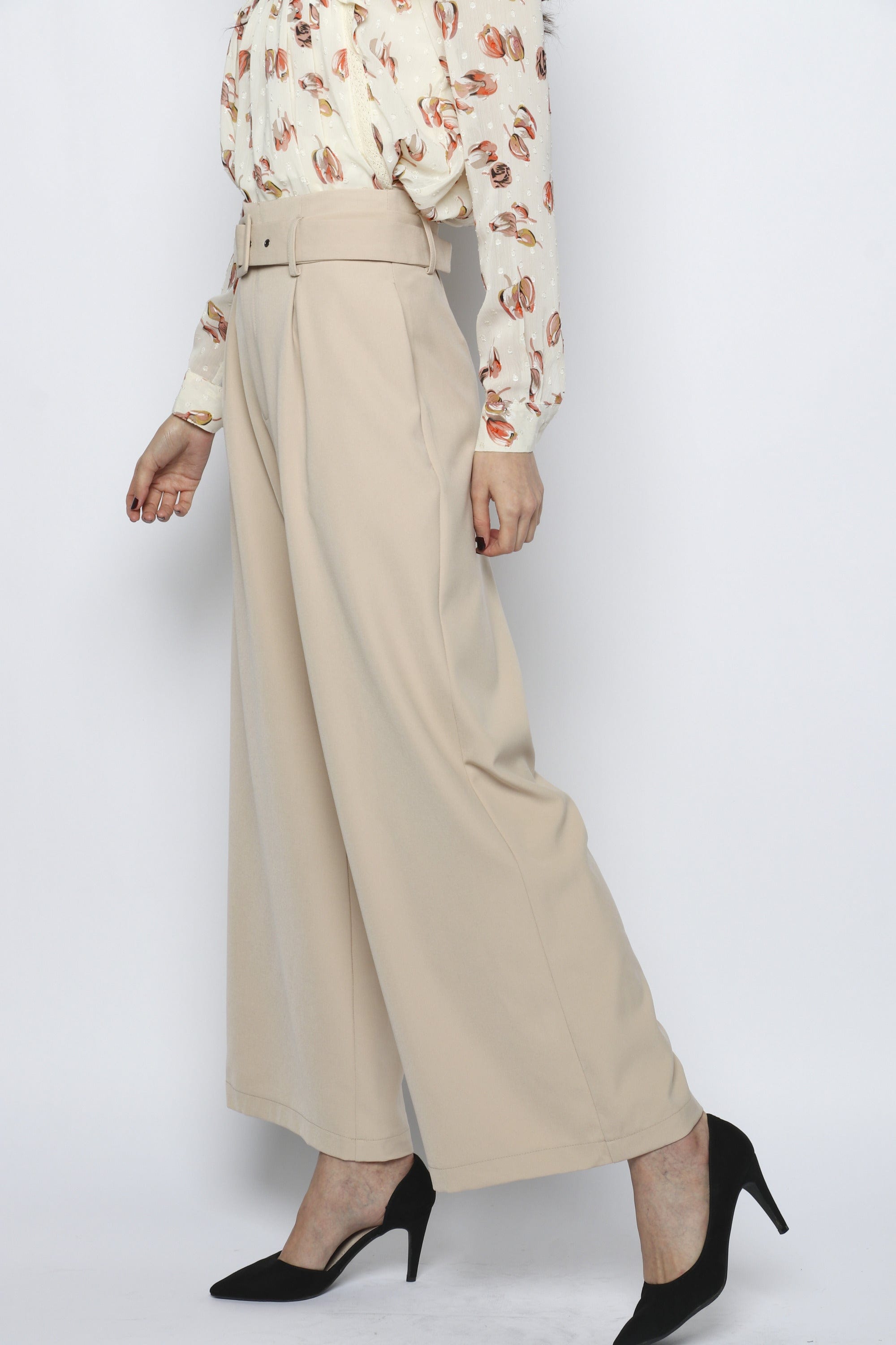 نتشي بنطلون كلاسيك بحزام واسع طويل نسائي