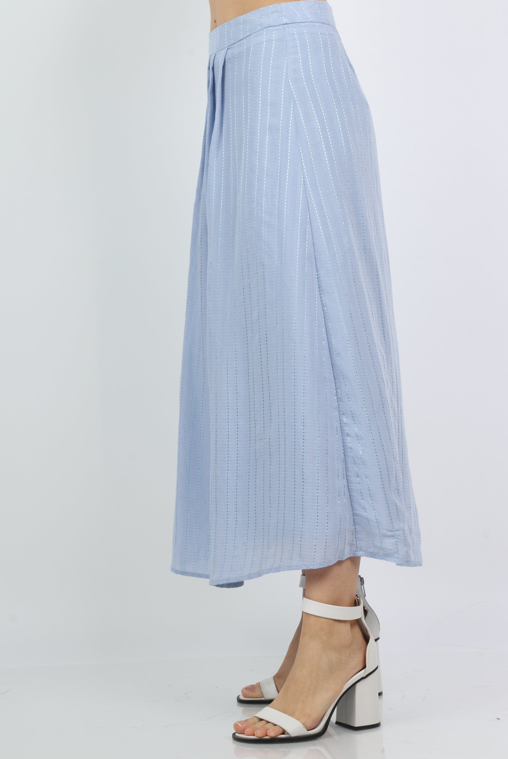 نتشي تنورة ميدي كلاسيك مقلمة بكسرات امامية