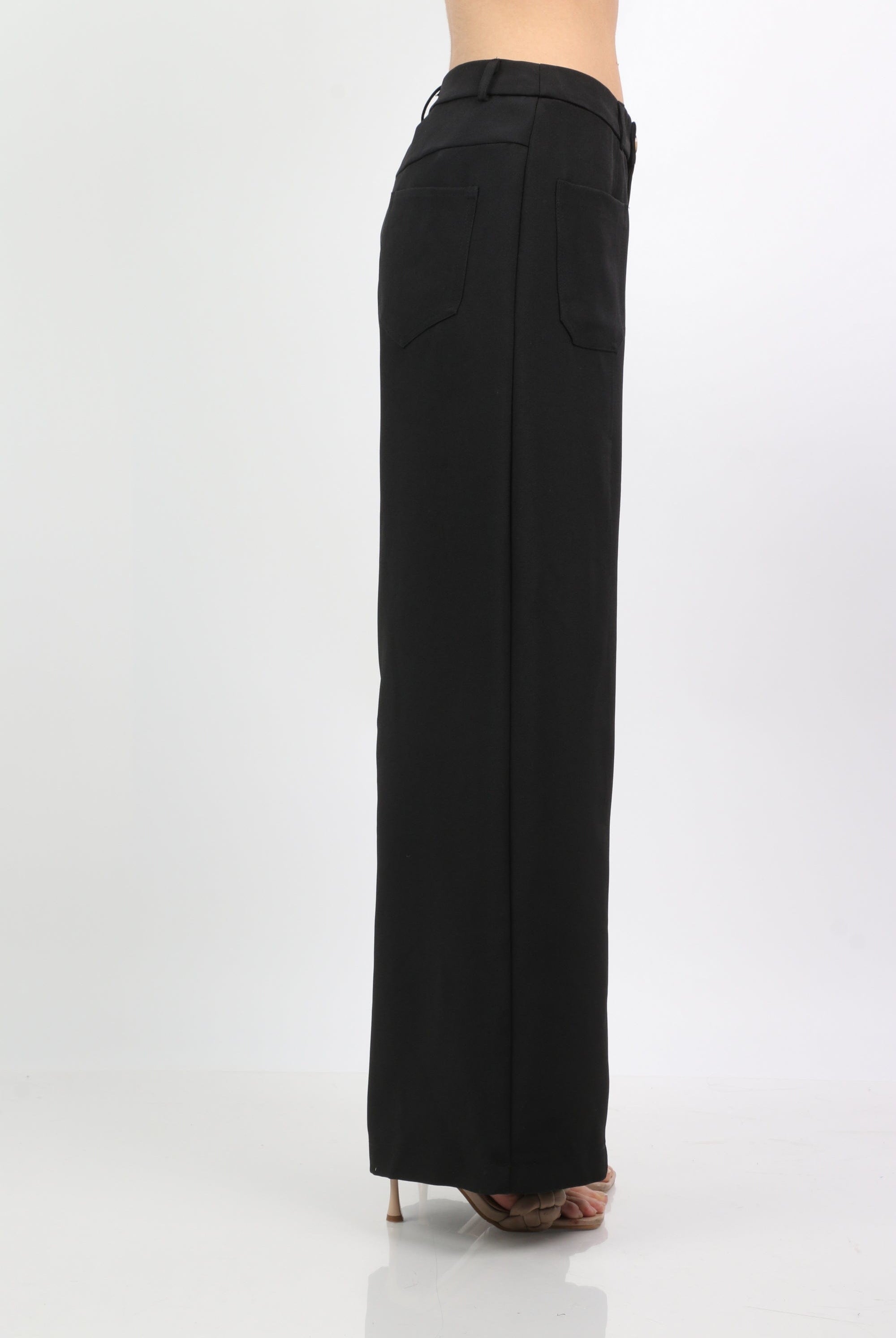 نتشي بنطلون واسع بزرار جيوب أمامية طويل نسائي