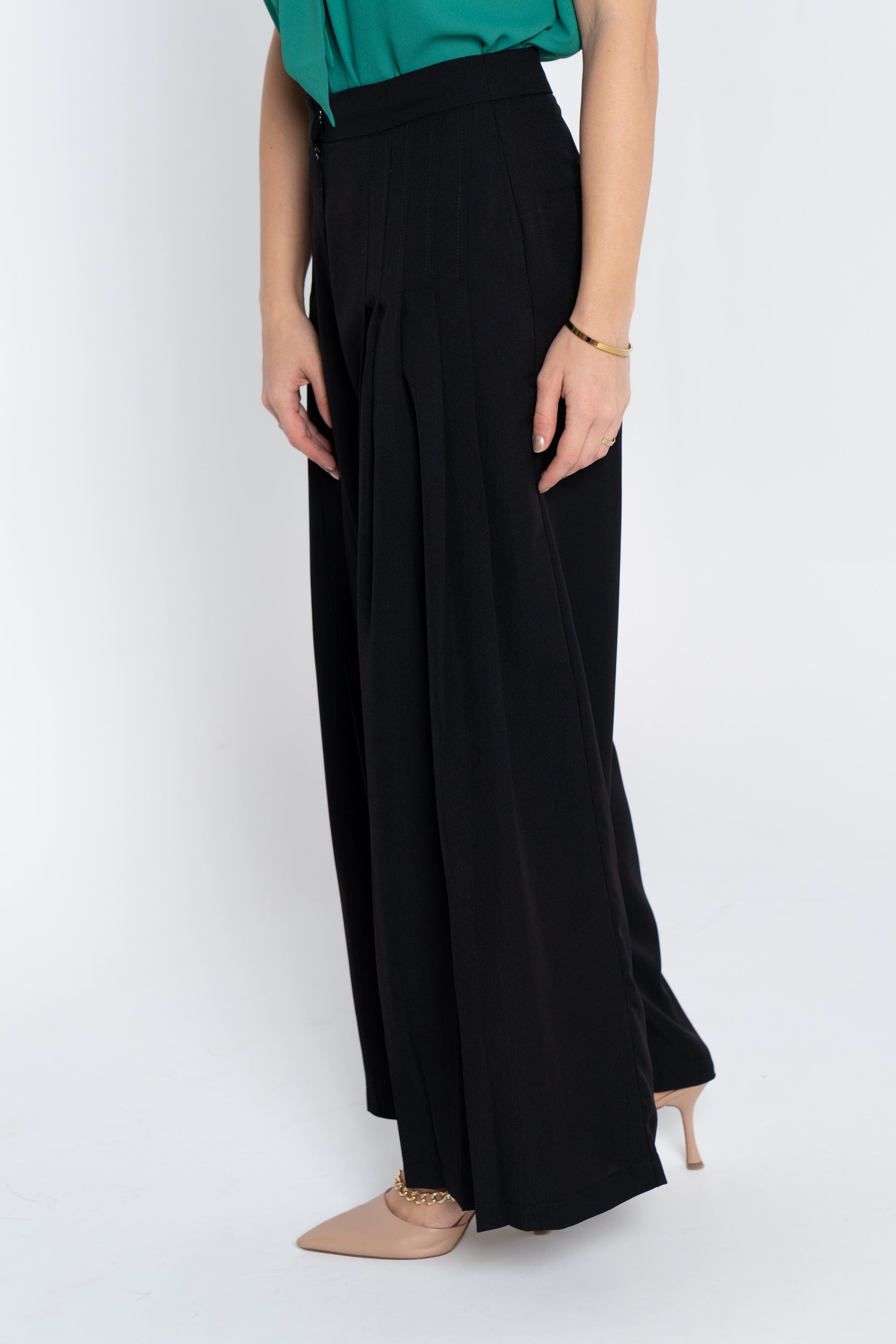 نتشي بنطلون طويل واسع كلوش هاي ويست نسائي