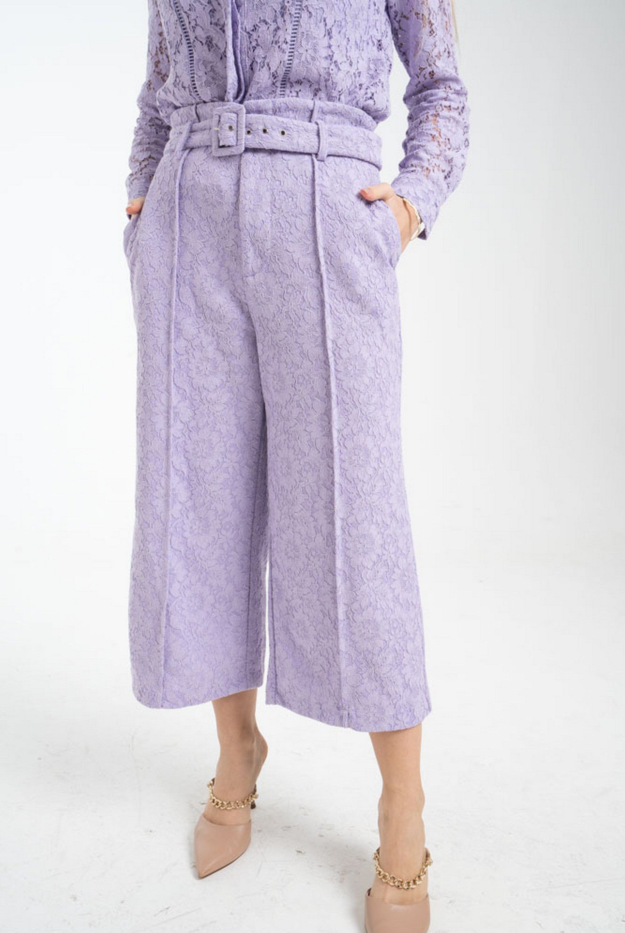 نتشي سروال قصير نسائي قماشي