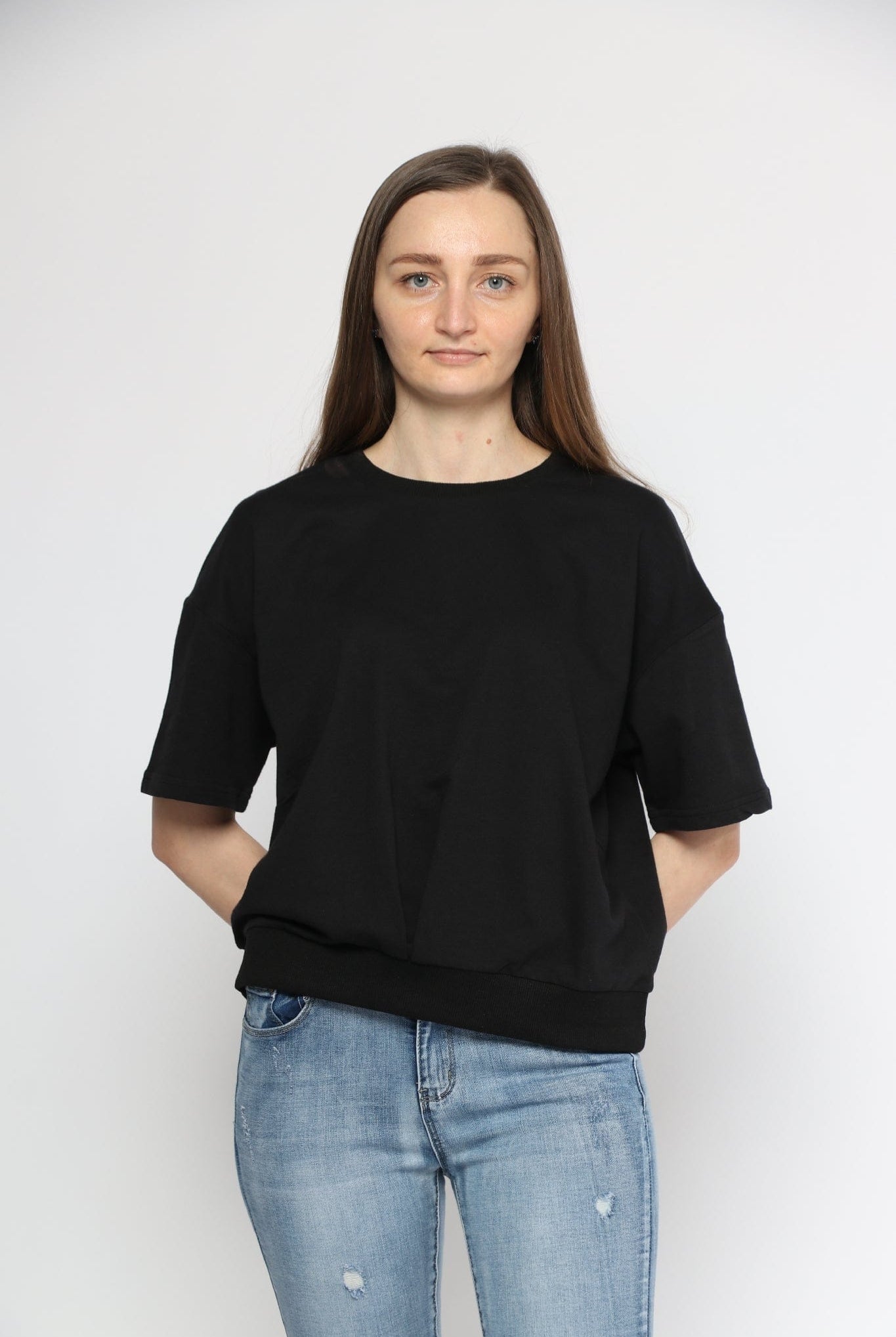 ميكا بلوزة قطنية سادة نص كم نسائي