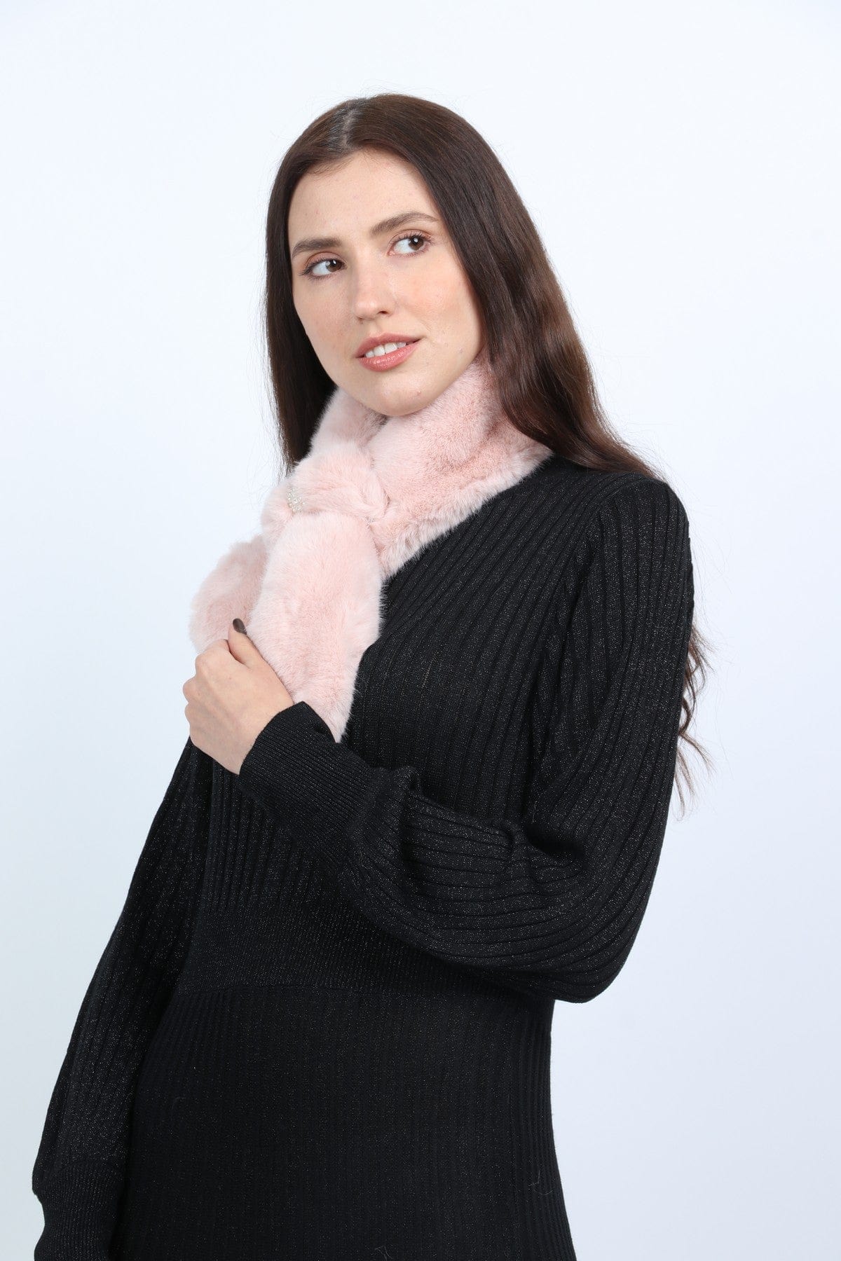 ميكا وشاح فرو صغير بدبوس على الرقبة نسائي