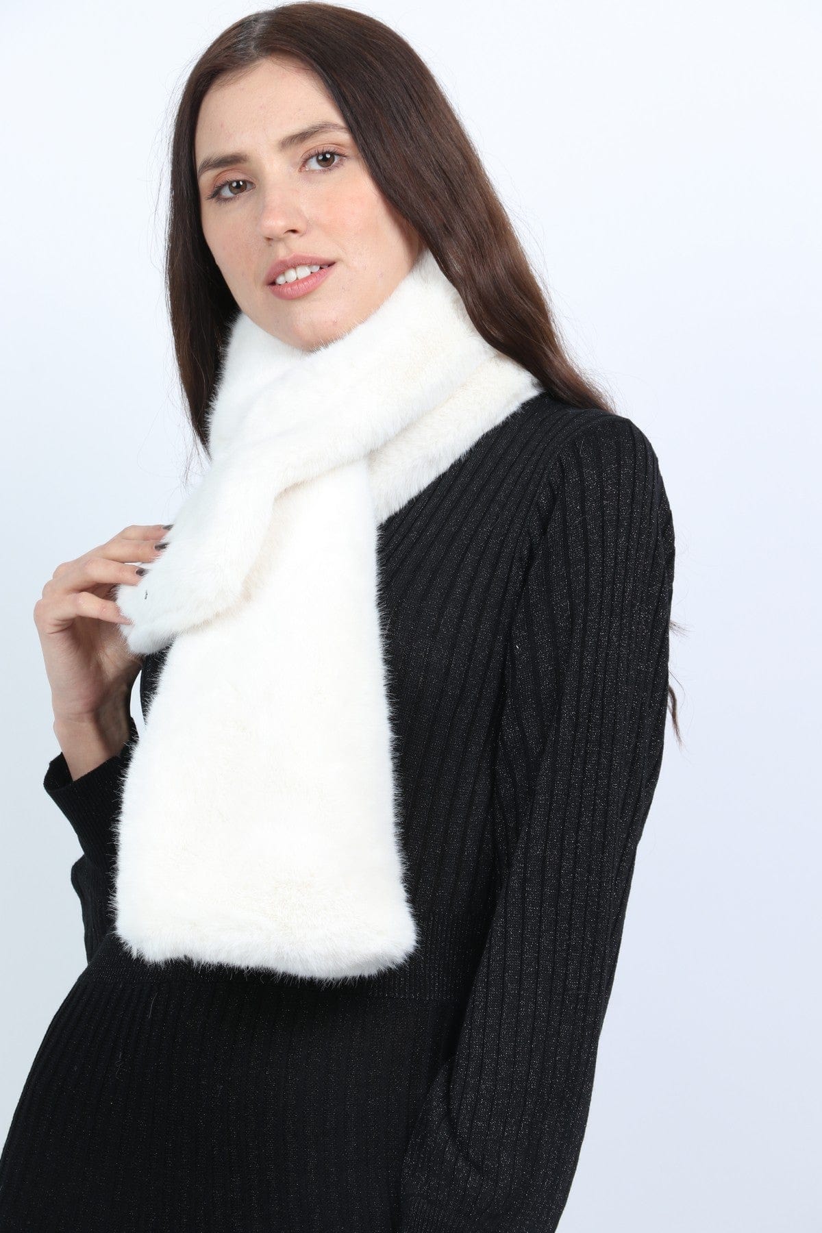 ميكا وشاح صغير فرو نسائي