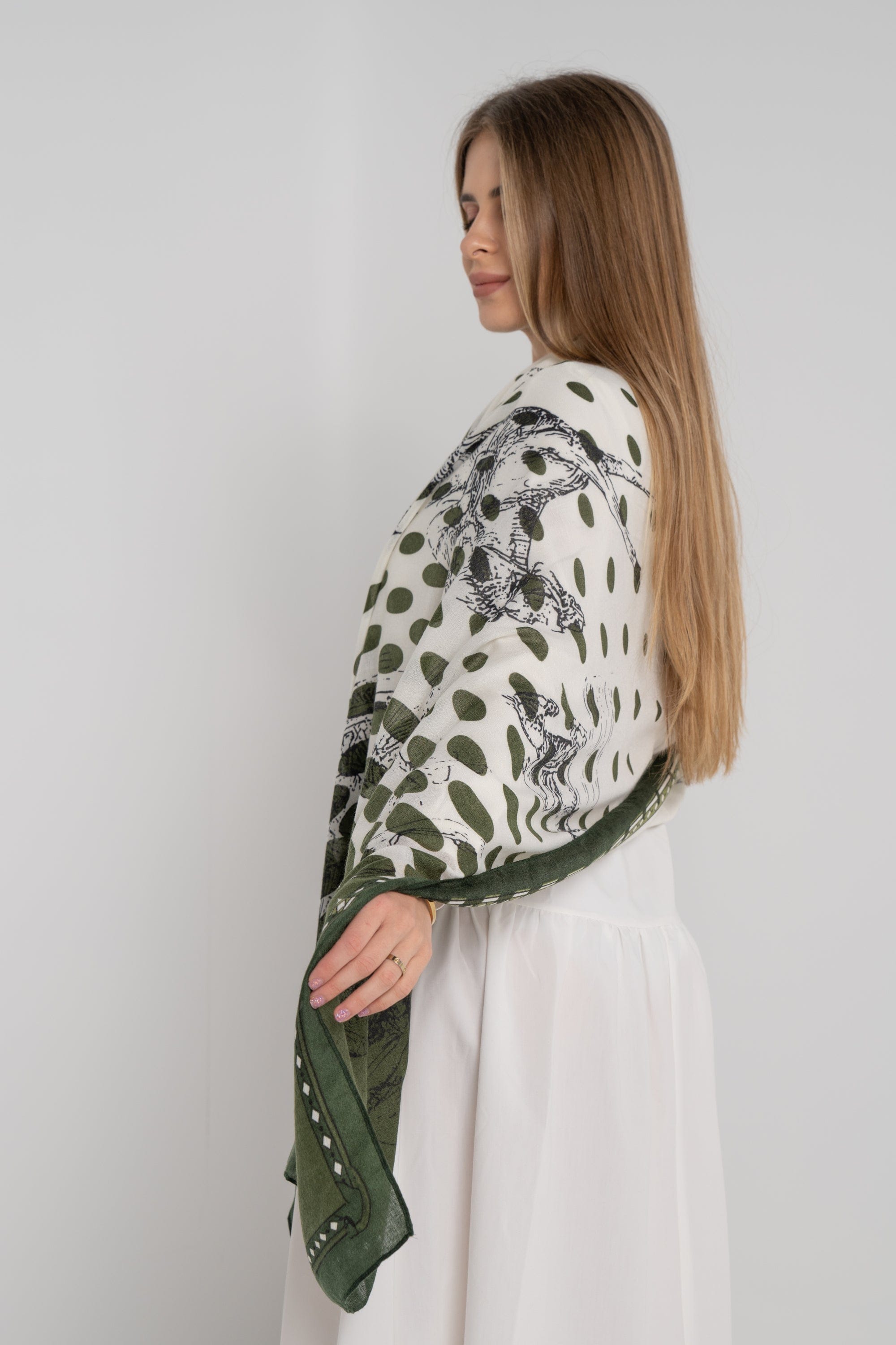 ميكا وشاح بنمط دوائر نسائي أخضر