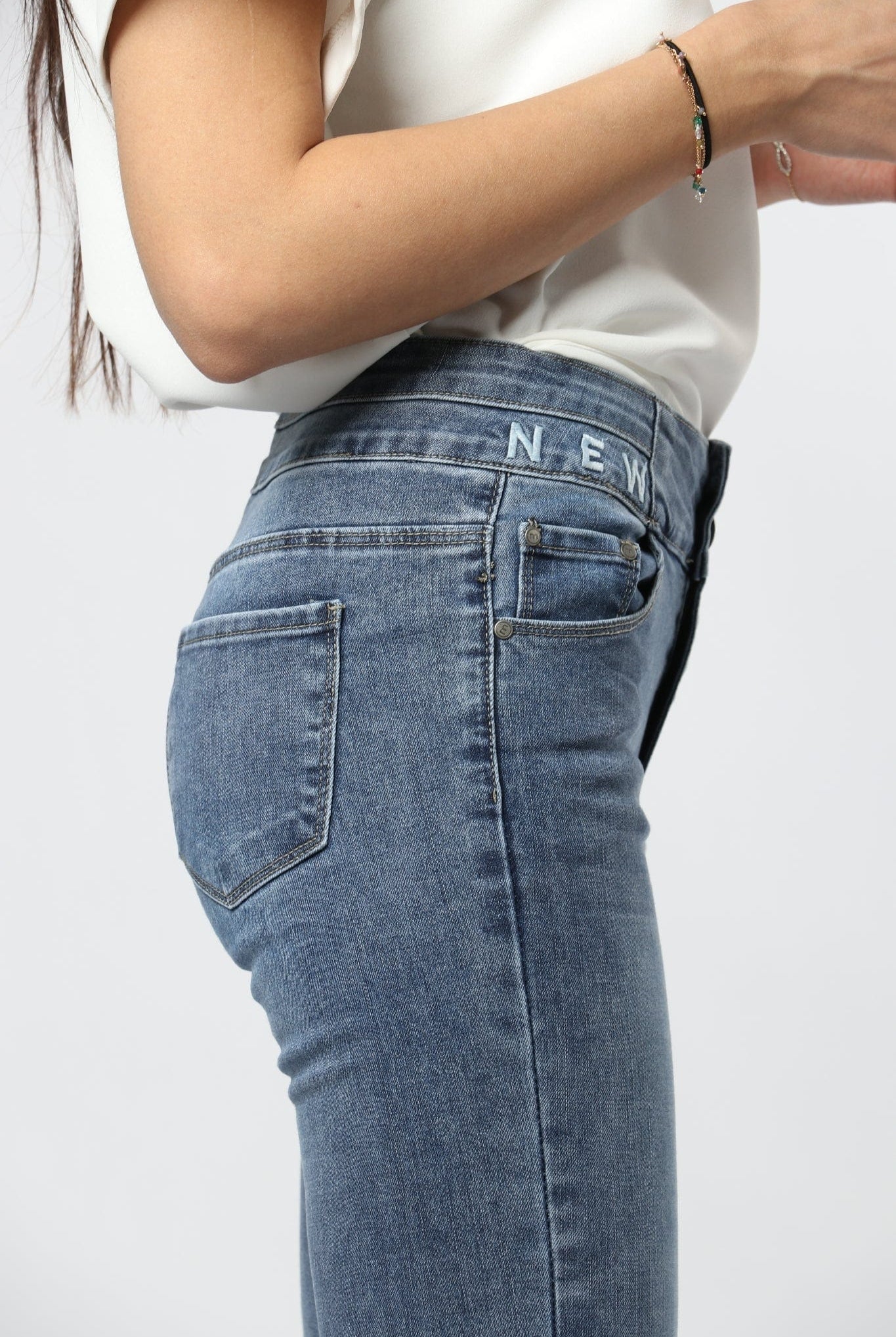 ميكا بنطلون جينز سادة سكيني طويل نسائي