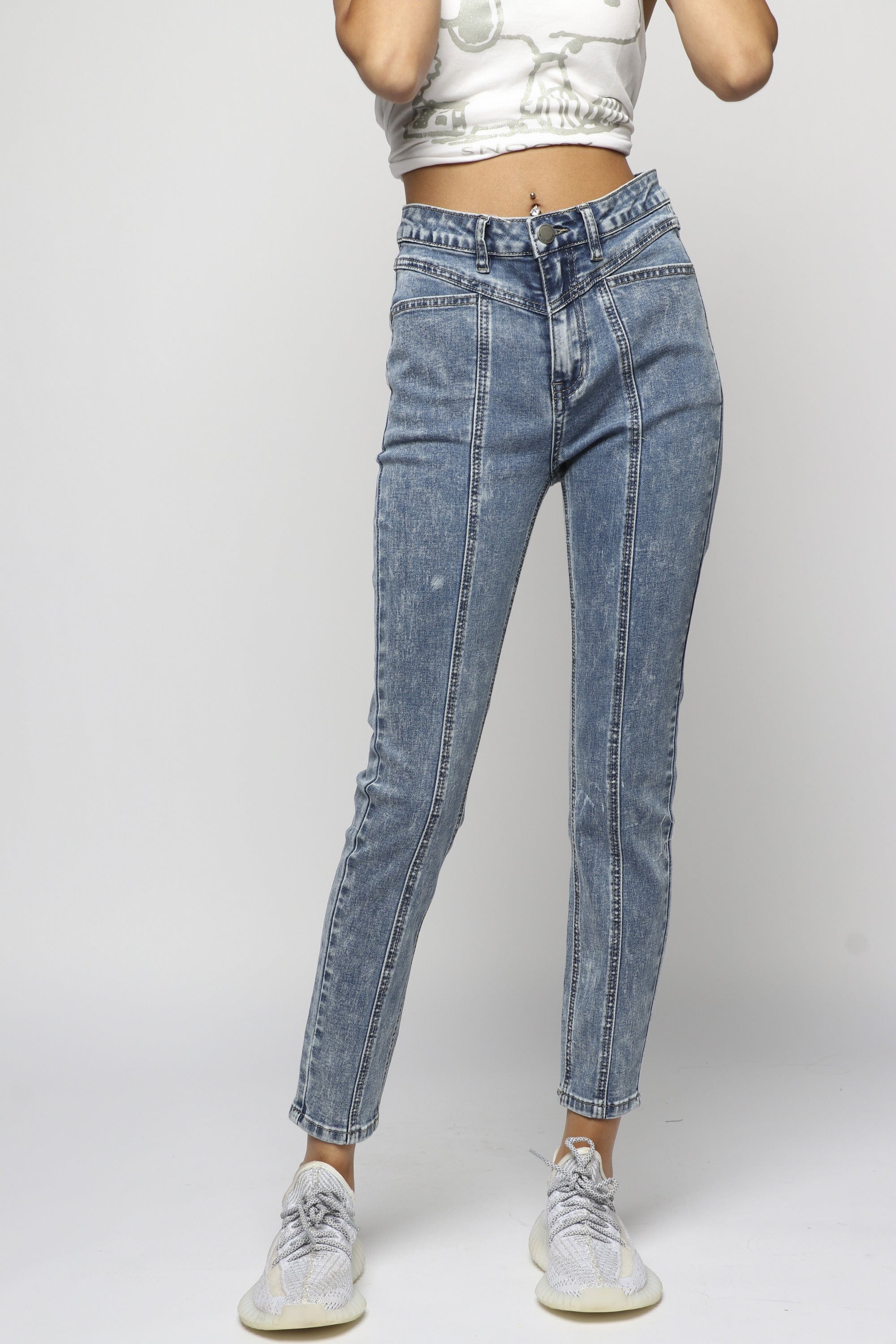 ميكا بنطلون جينز هاي ويست سكيني بسحاب وزرار وجيوب طويل نسائي